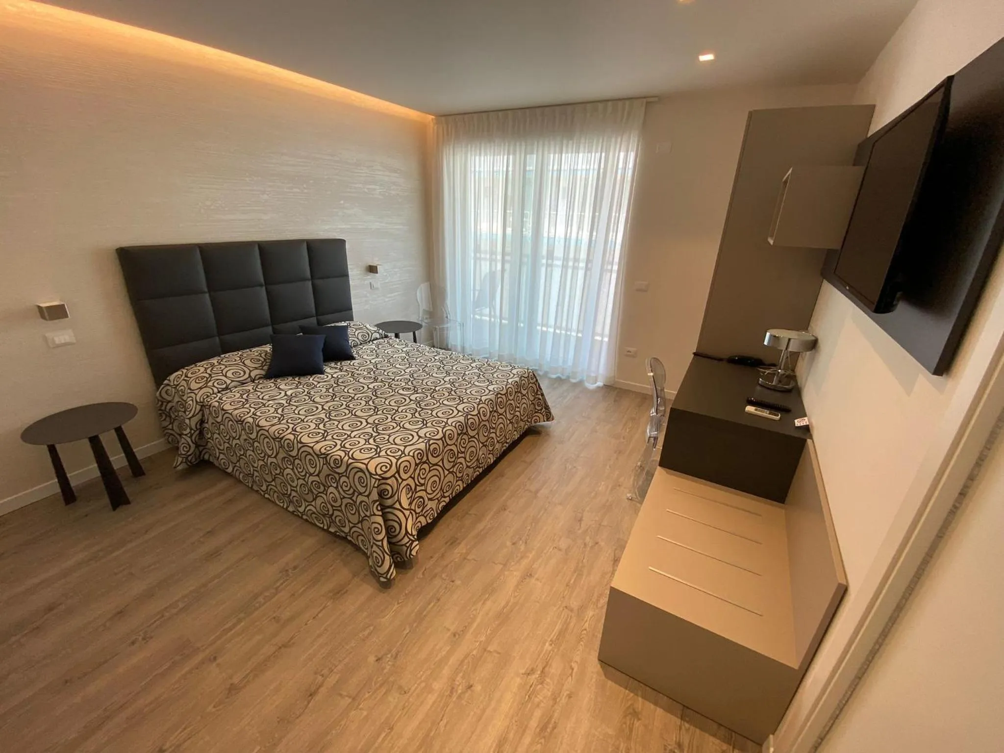 Photo of the whole room, Bed in Hotel Castiglione