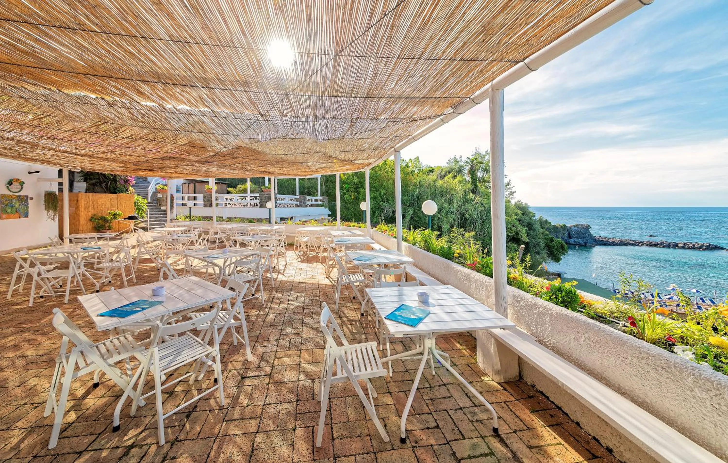 Restaurant/places to eat in Hotel Oasi Castiglione