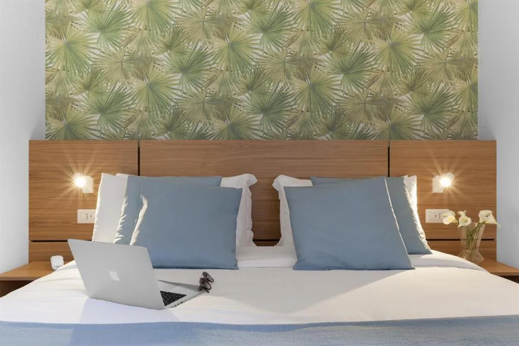 Bed in Unconventional Sorrento Coast