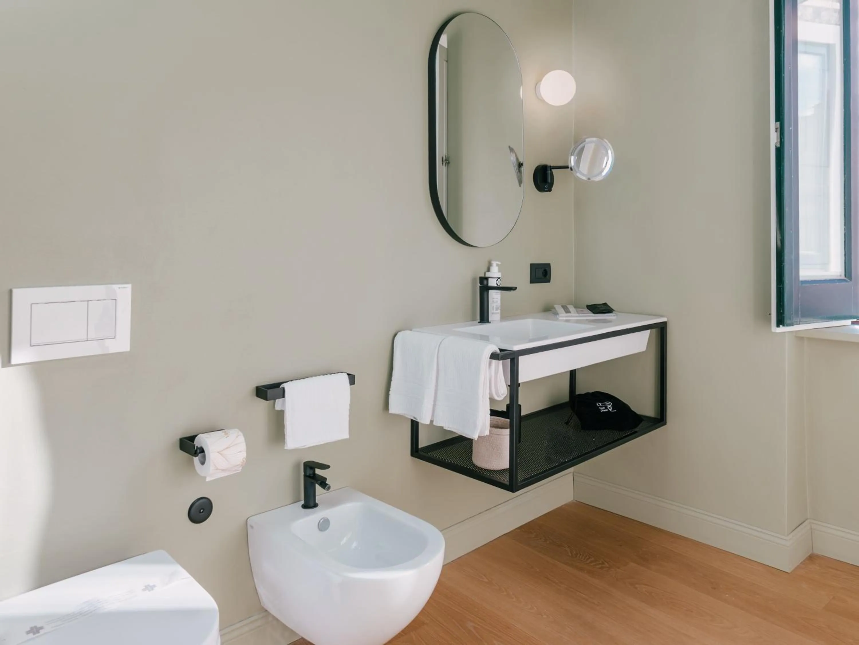 Bathroom in Unconventional Sorrento Coast