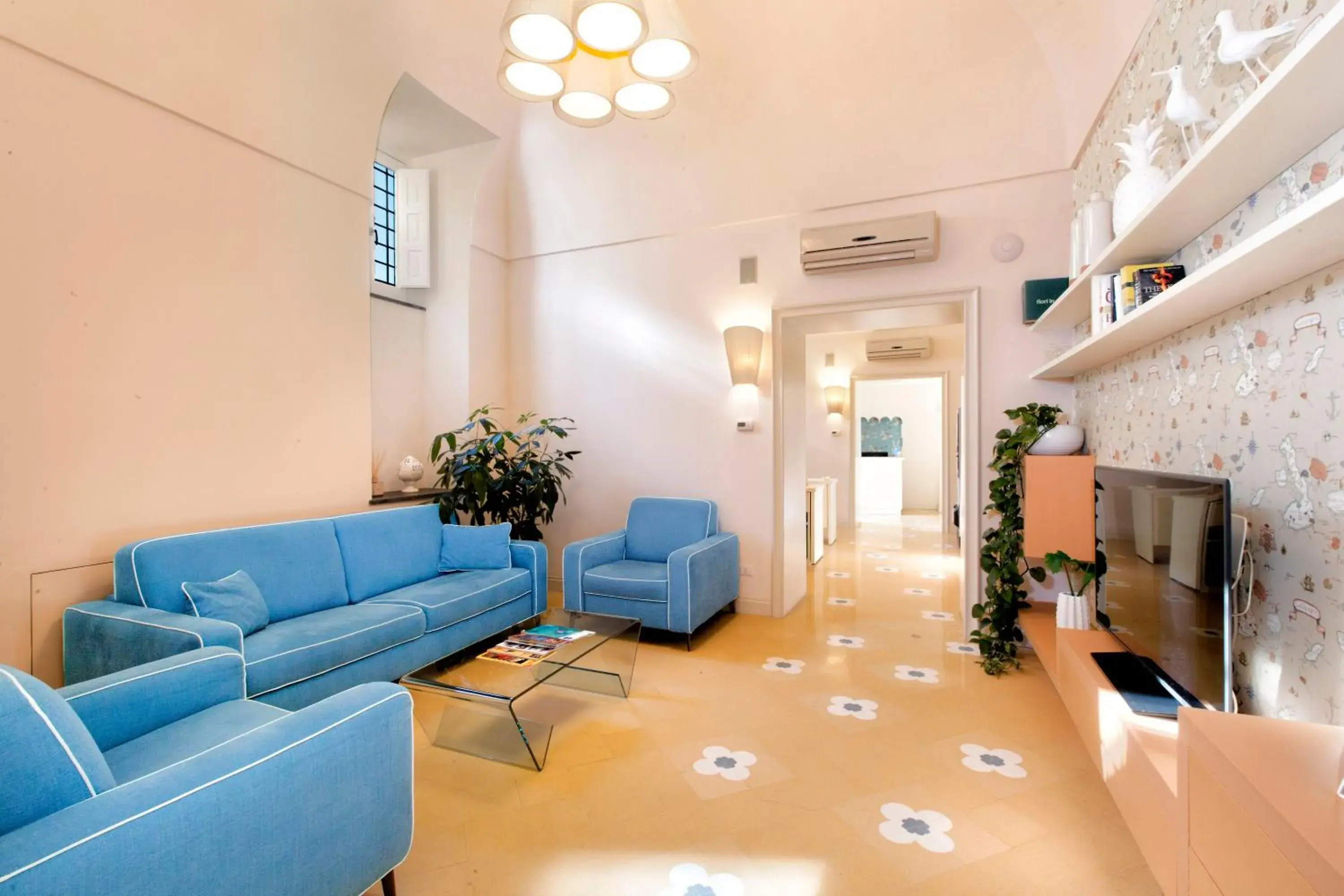 Living room in Unconventional Sorrento Coast Living room in Unconventional Sorrento Coast