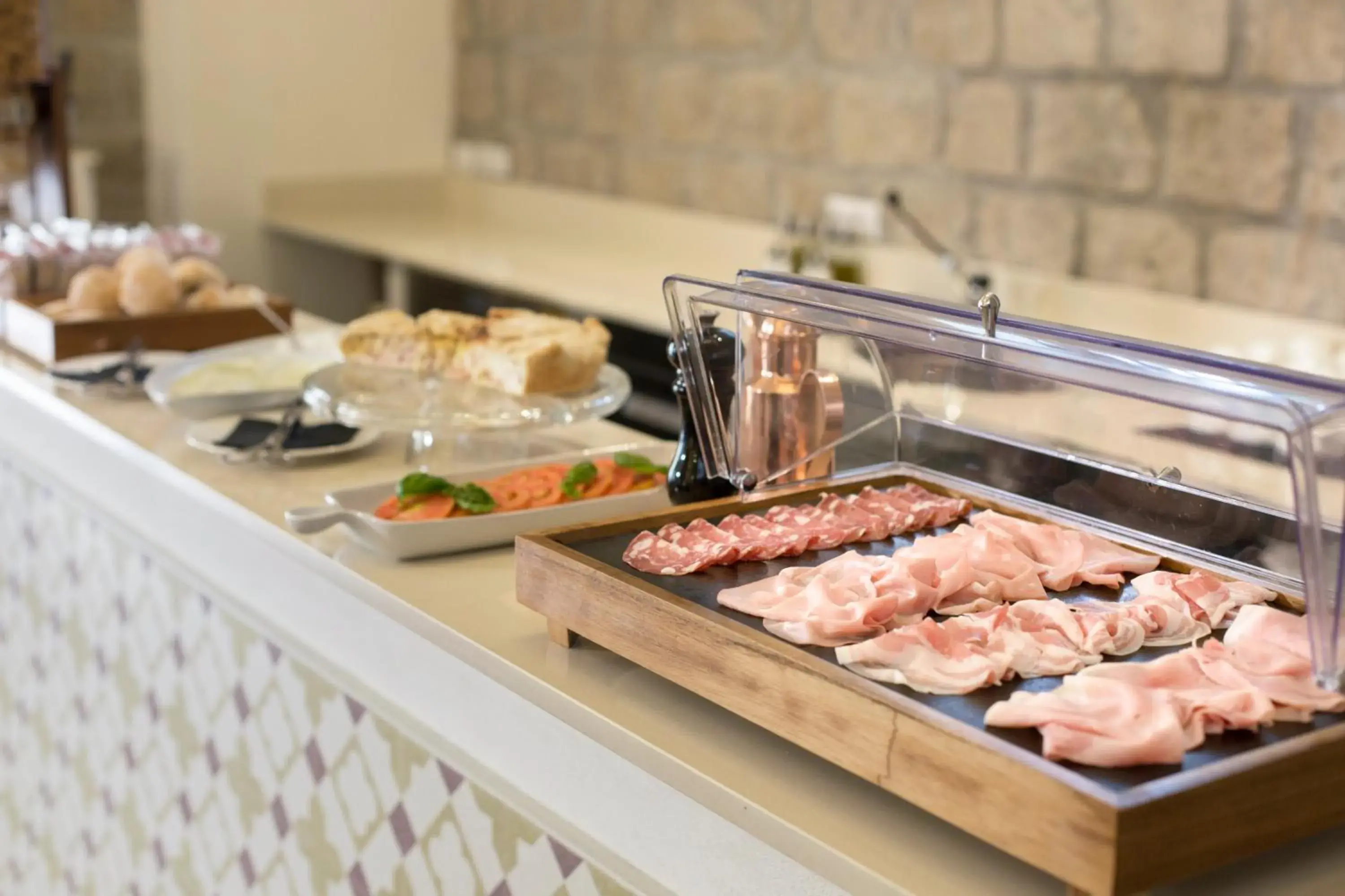 Breakfast in Unconventional Sorrento Coast Breakfast in Unconventional Sorrento Coast