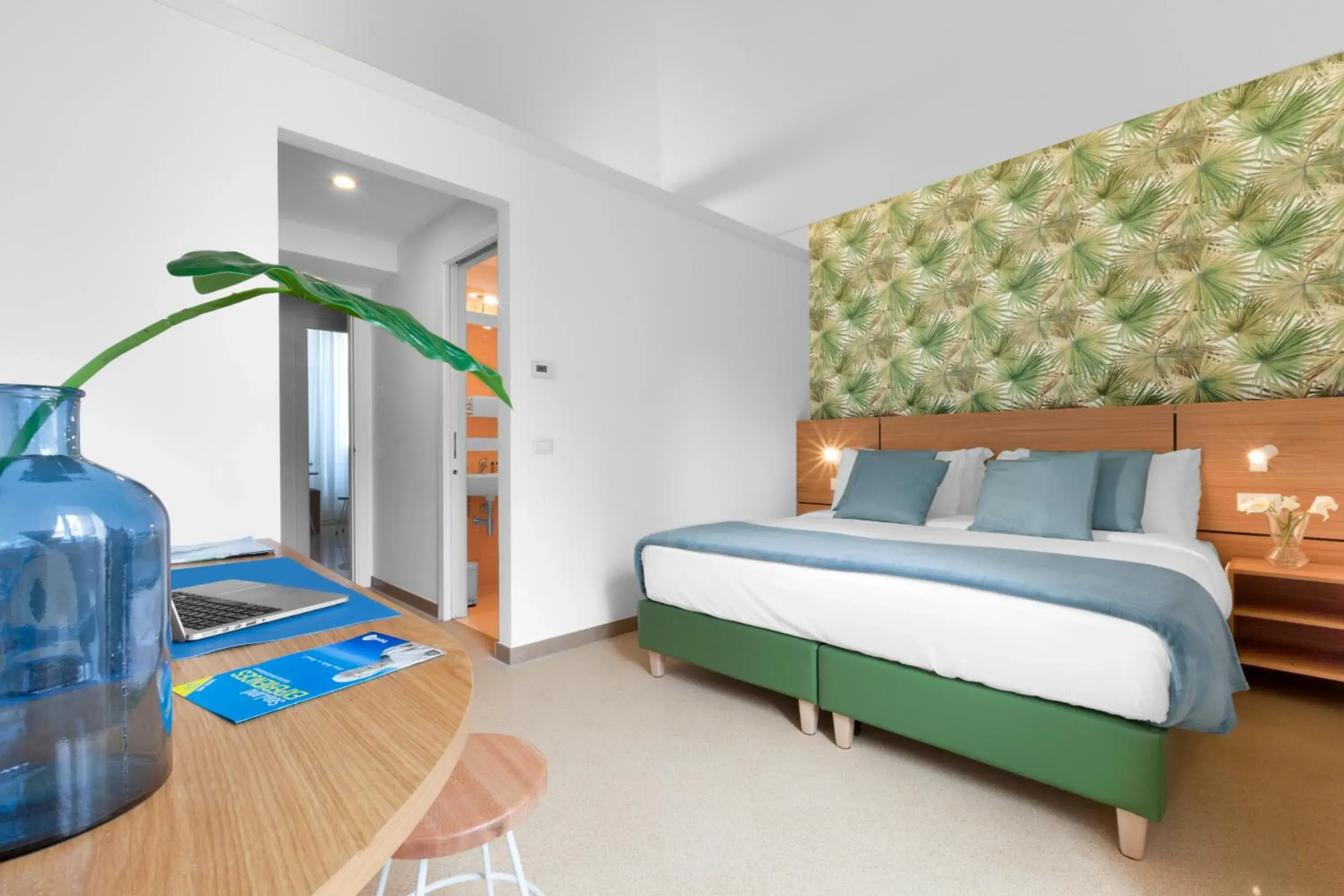 Photo of the whole room, Bed in Unconventional Sorrento Coast Photo of the whole room, Bed in Unconventional Sorrento Coast