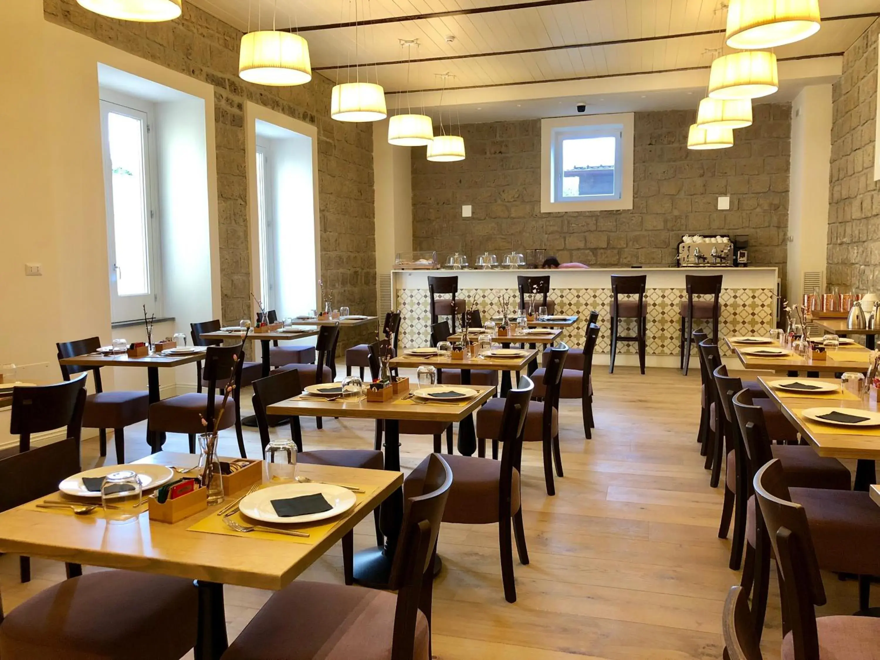 Lounge or bar in Unconventional Sorrento Coast Lounge or bar in Unconventional Sorrento Coast