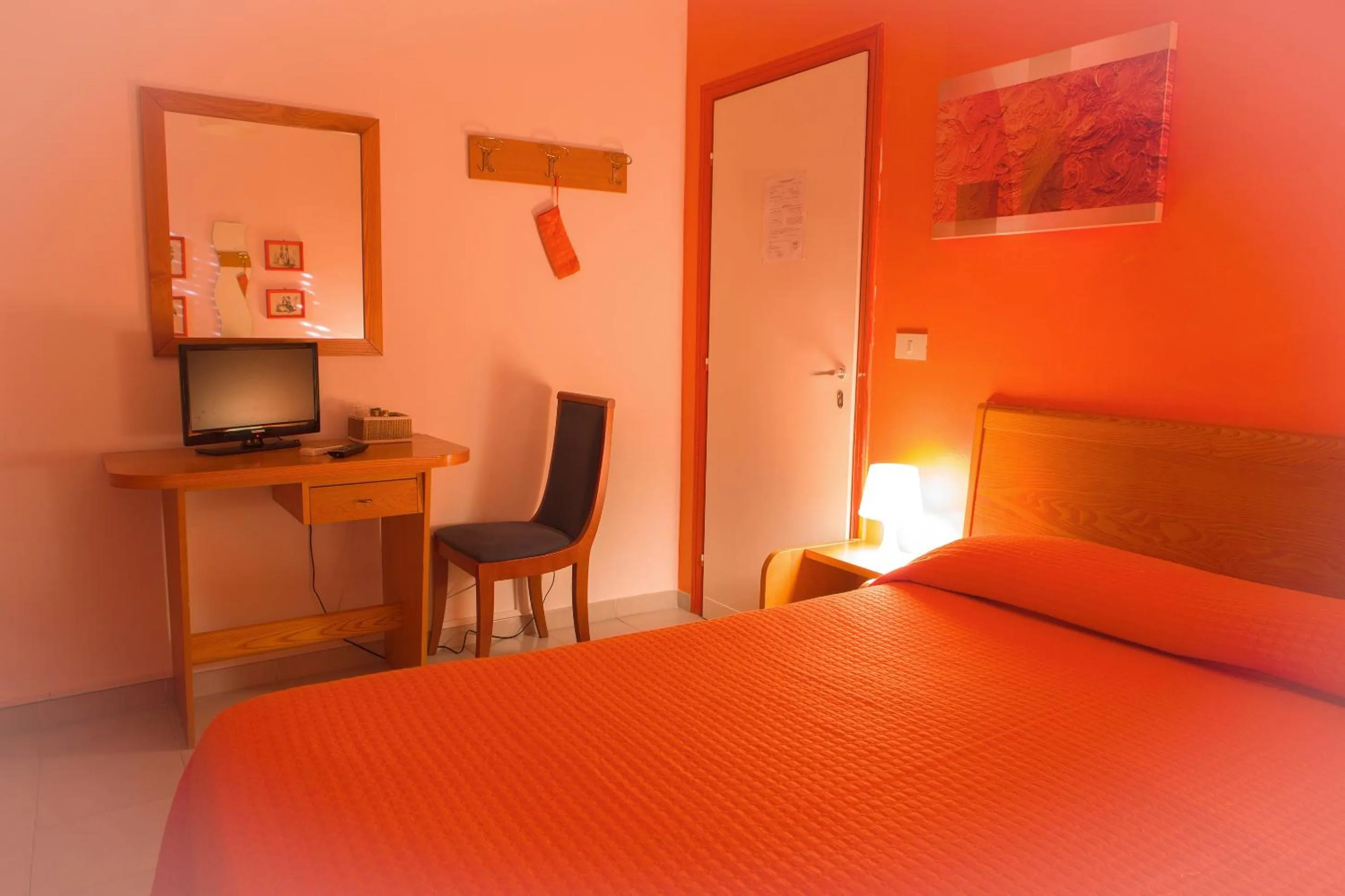 Photo of the whole room in Piccolo Hotel