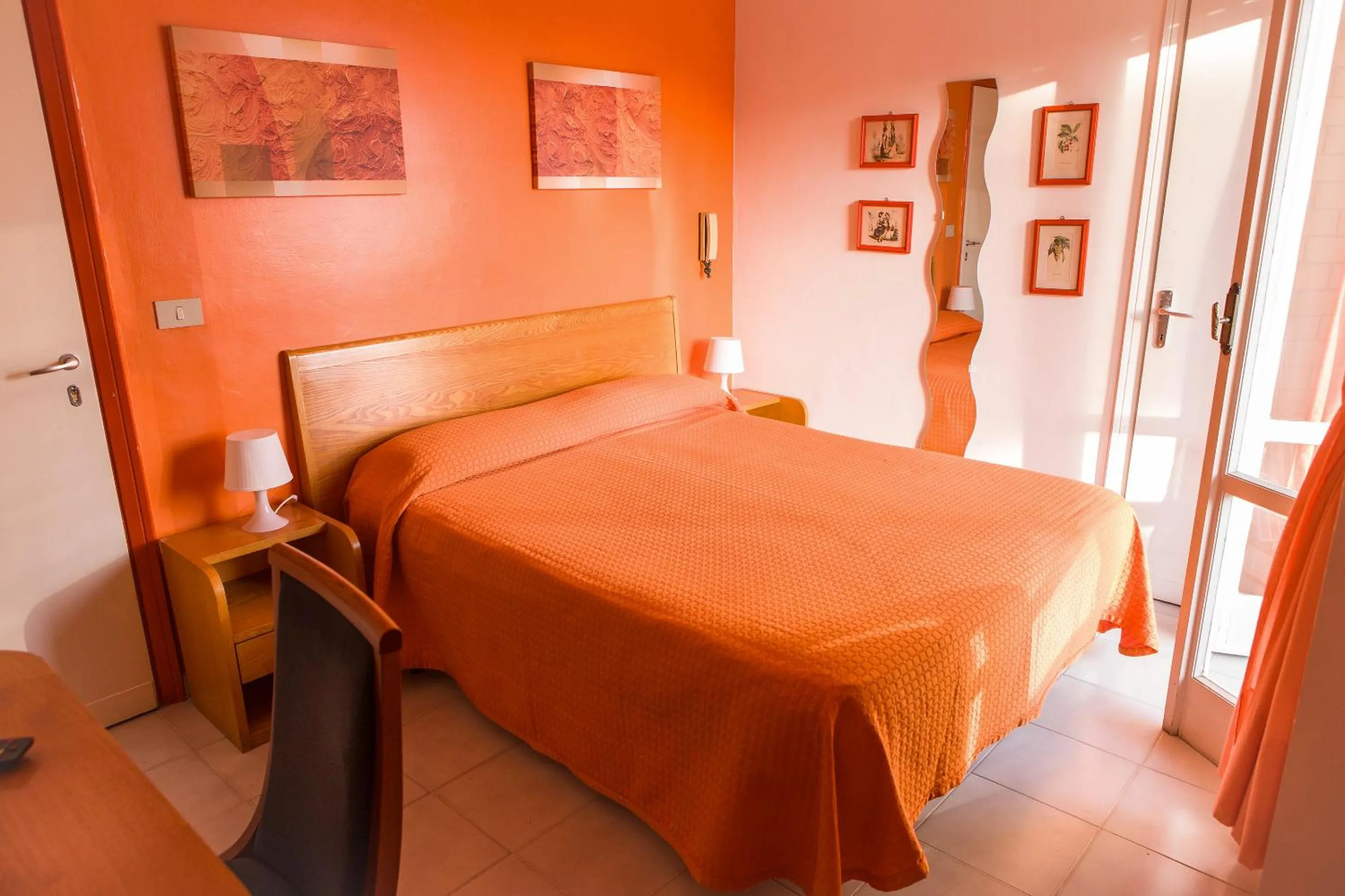 Photo of the whole room in Piccolo Hotel