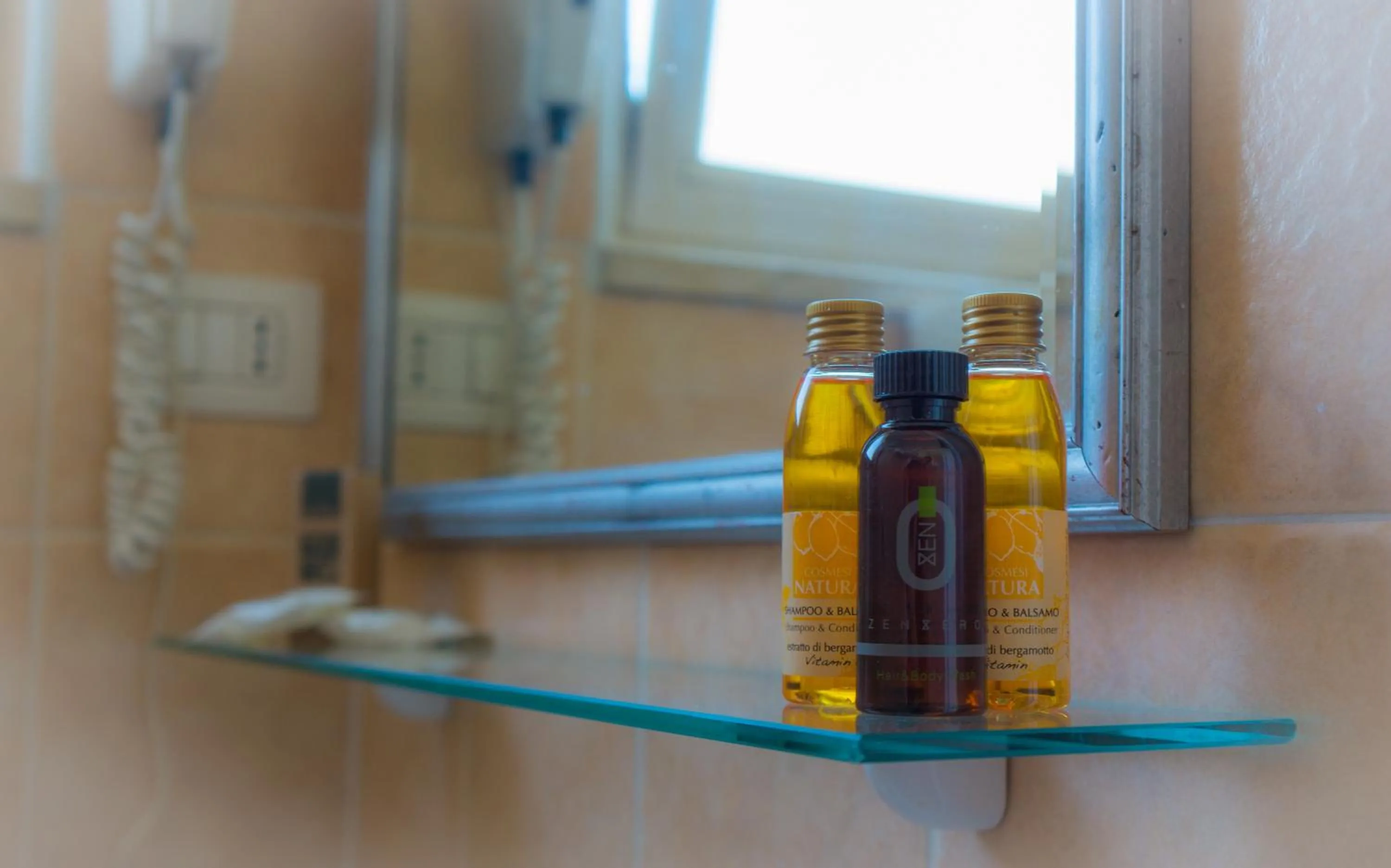 Bathroom in Piccolo Hotel