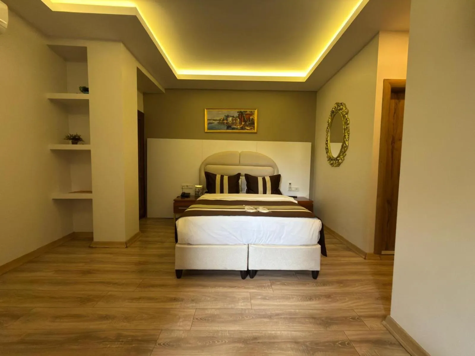 Bed in Peradise Hotel