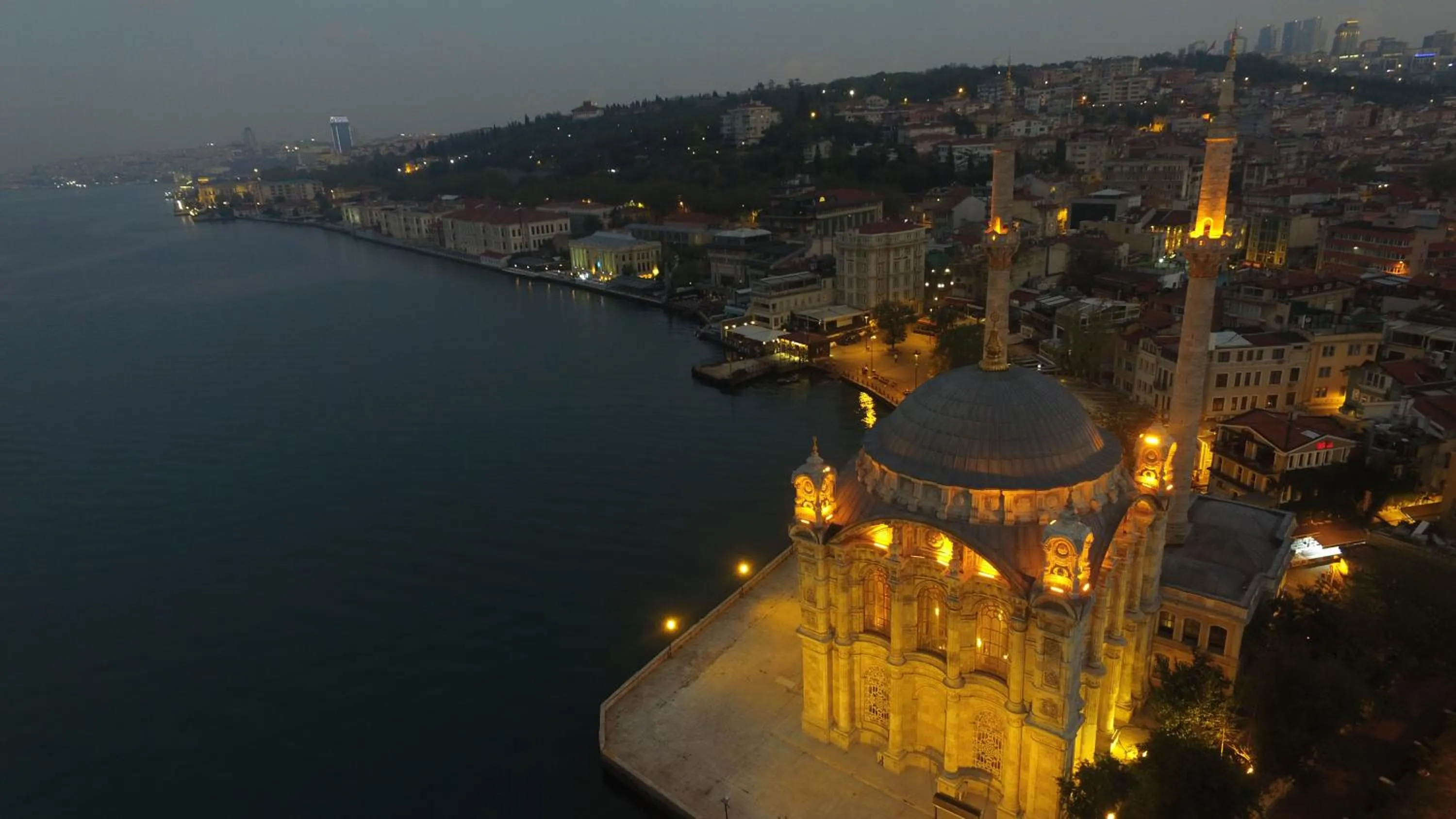 Natural landscape in Peradise Hotel