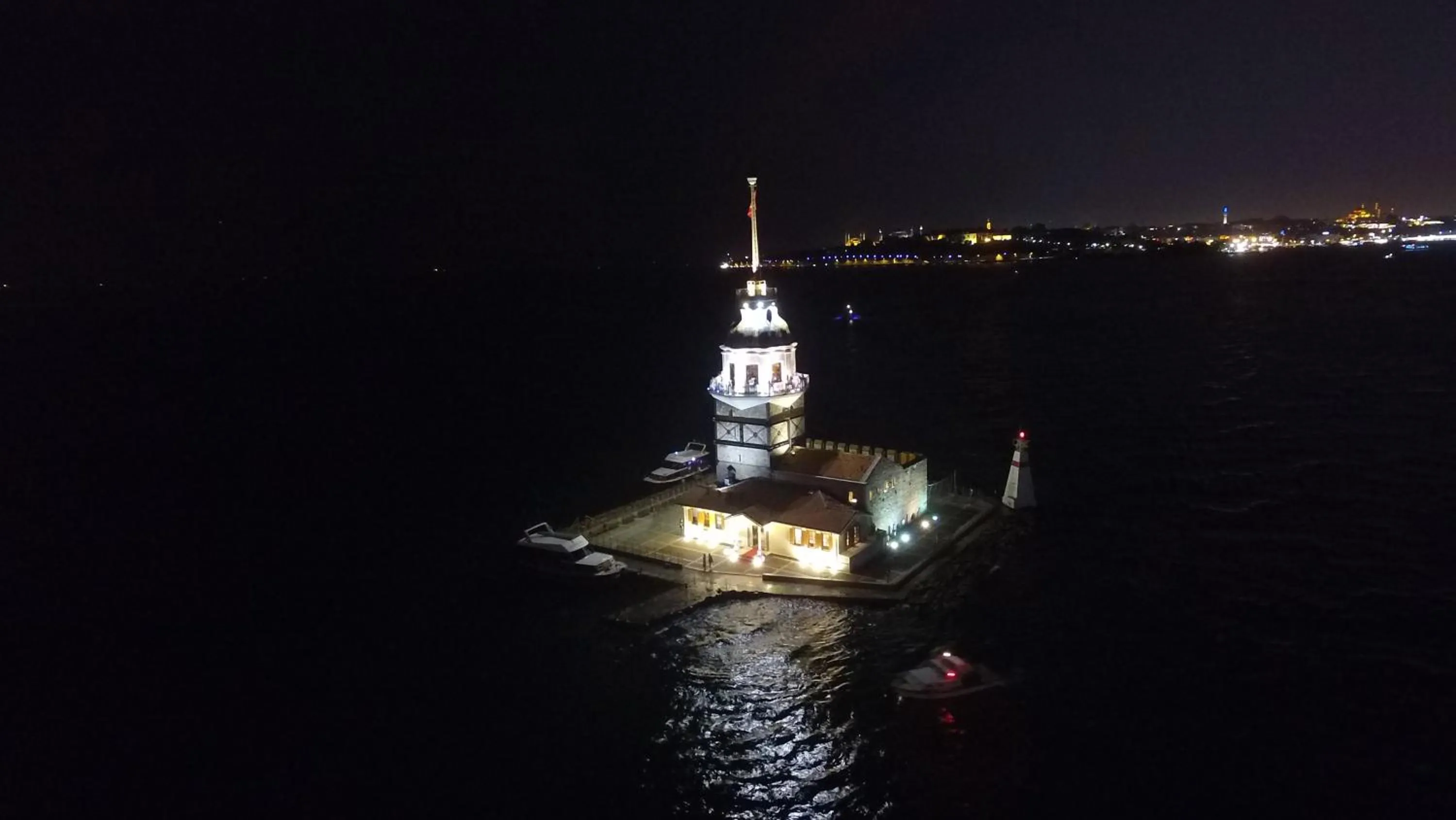 Natural landscape in Peradise Hotel