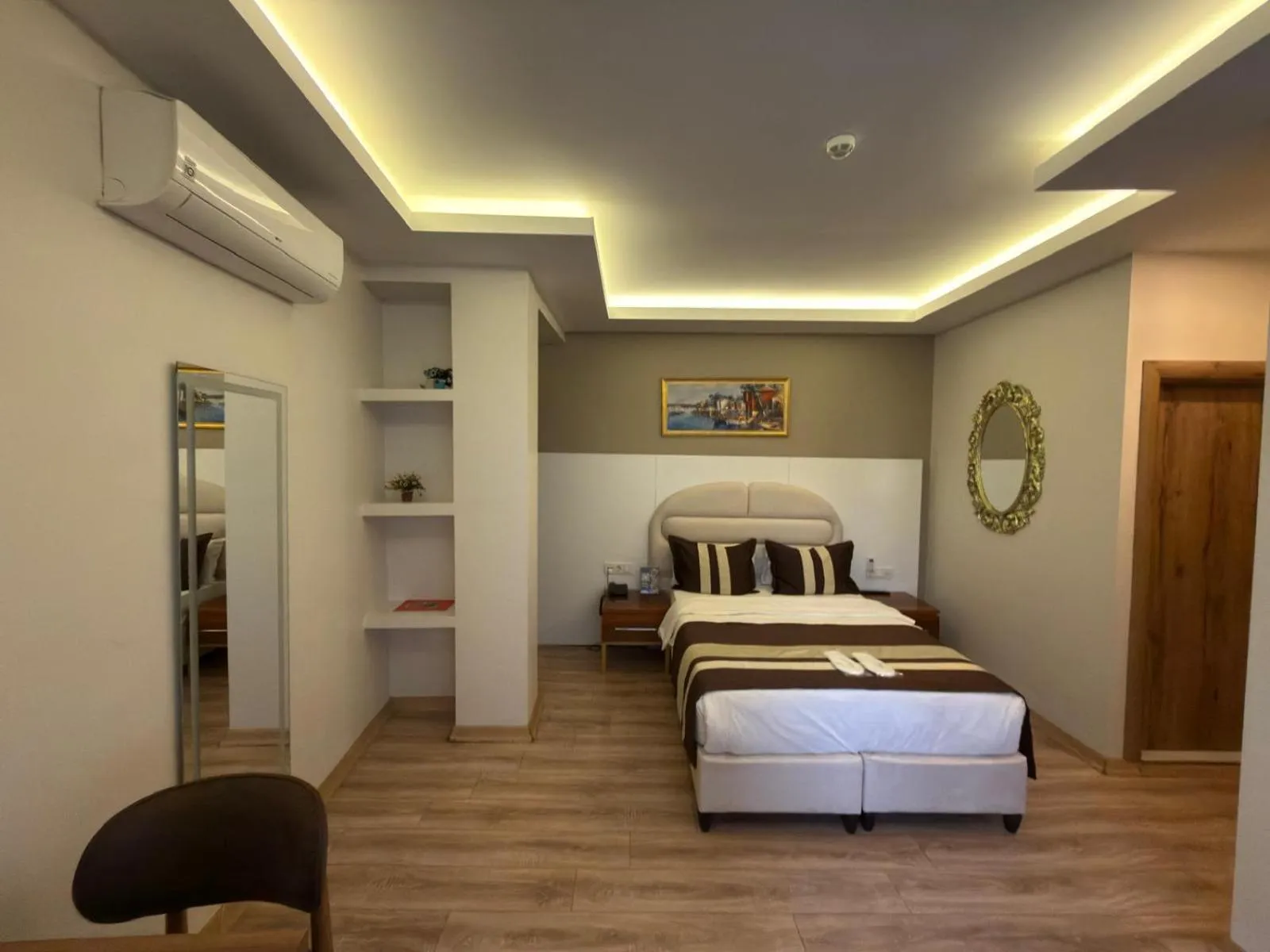 Bed in Peradise Hotel