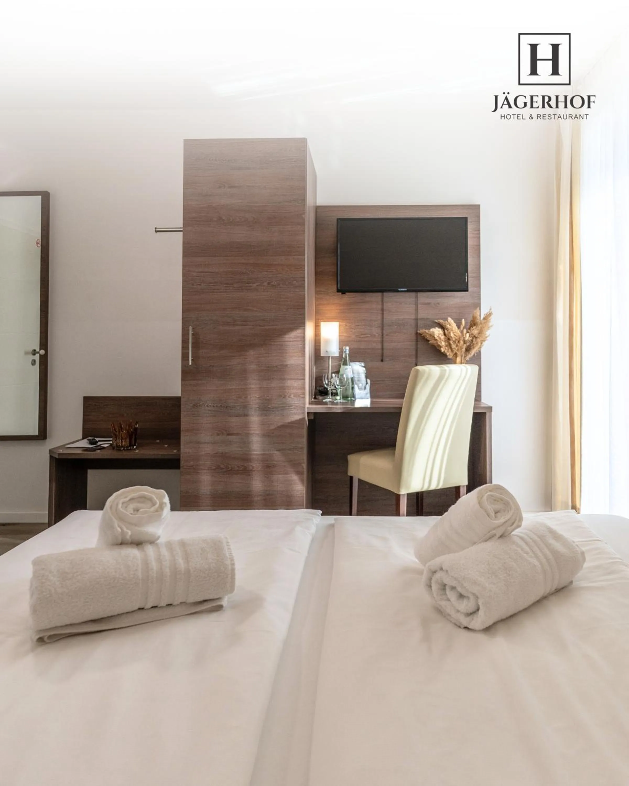 Bed in Hotel Restaurant Jaegerhof