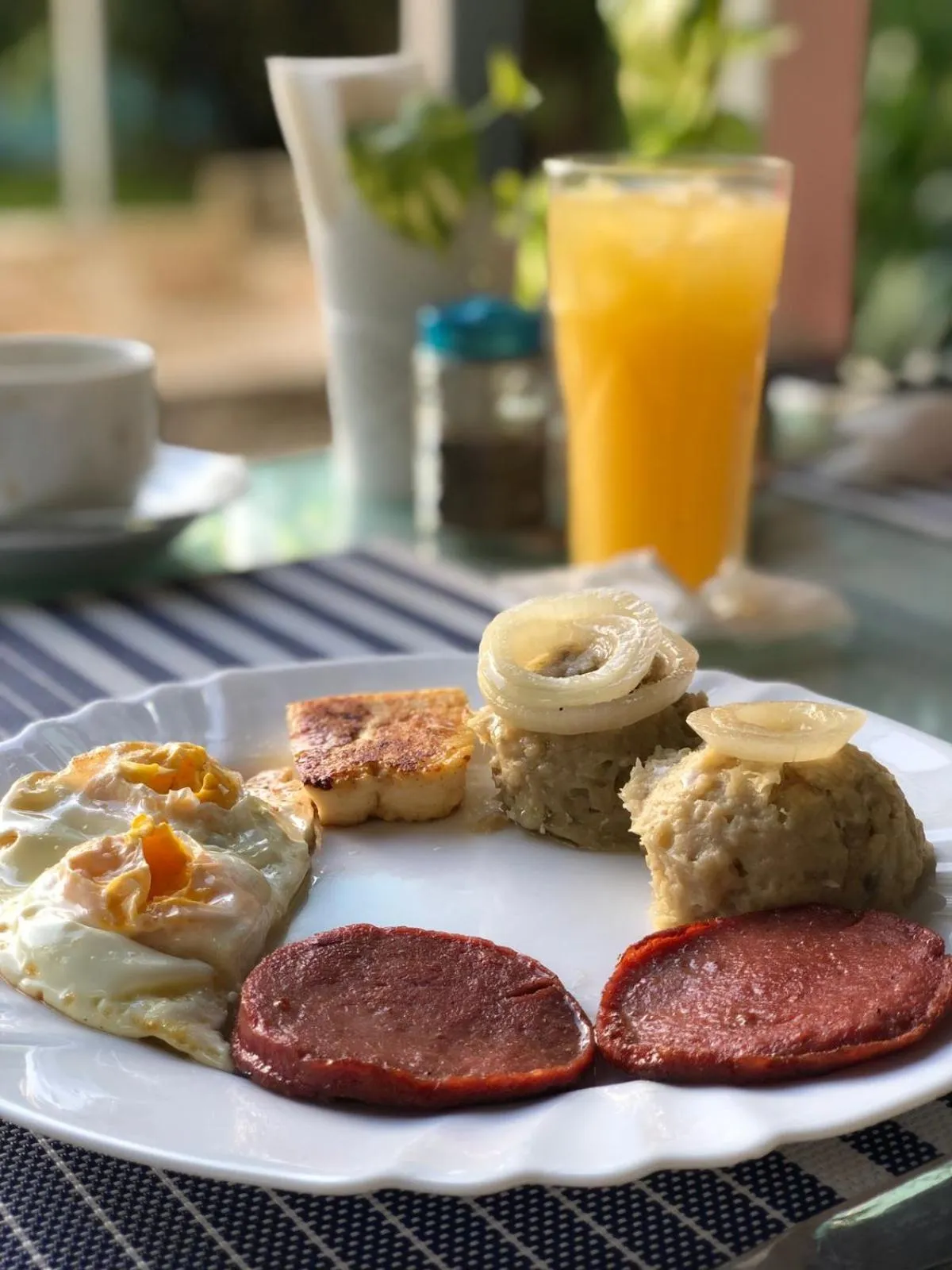 Breakfast in Hotel Neptuno Refugio
