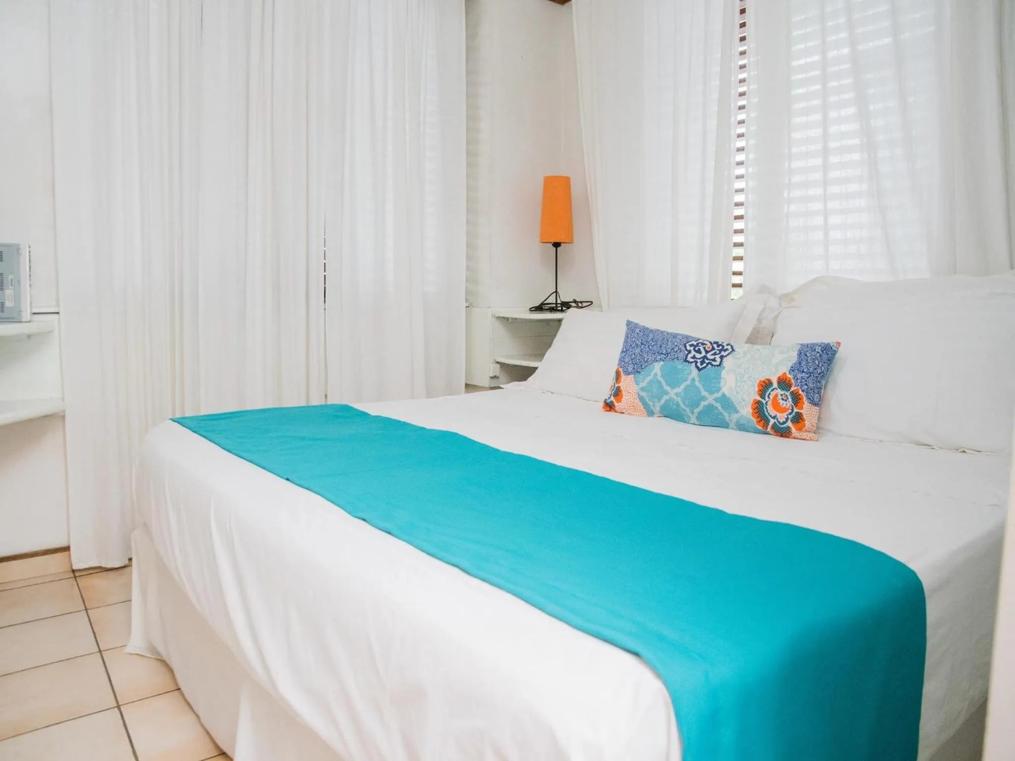 Bed in Hotel Neptuno Refugio