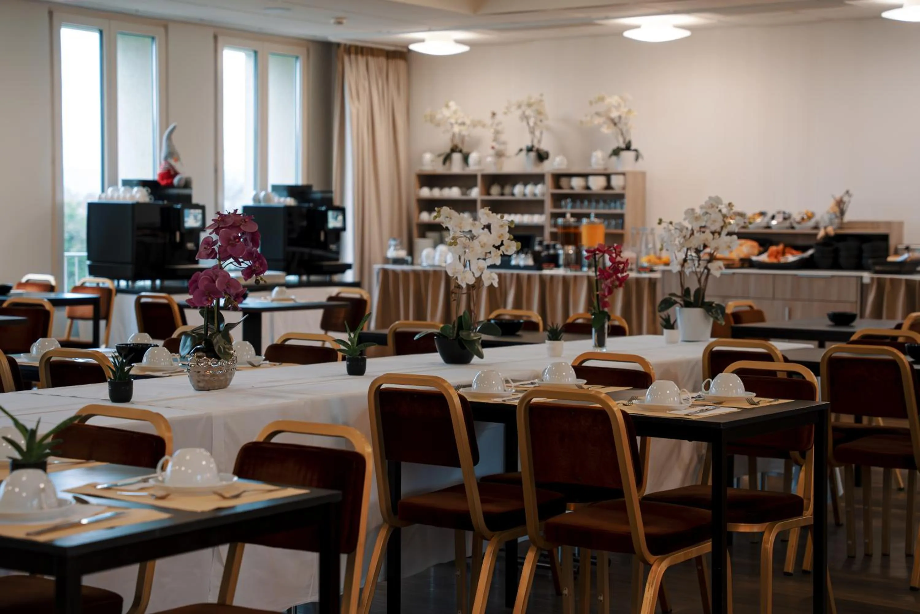 Breakfast in Hotel La Longeraie