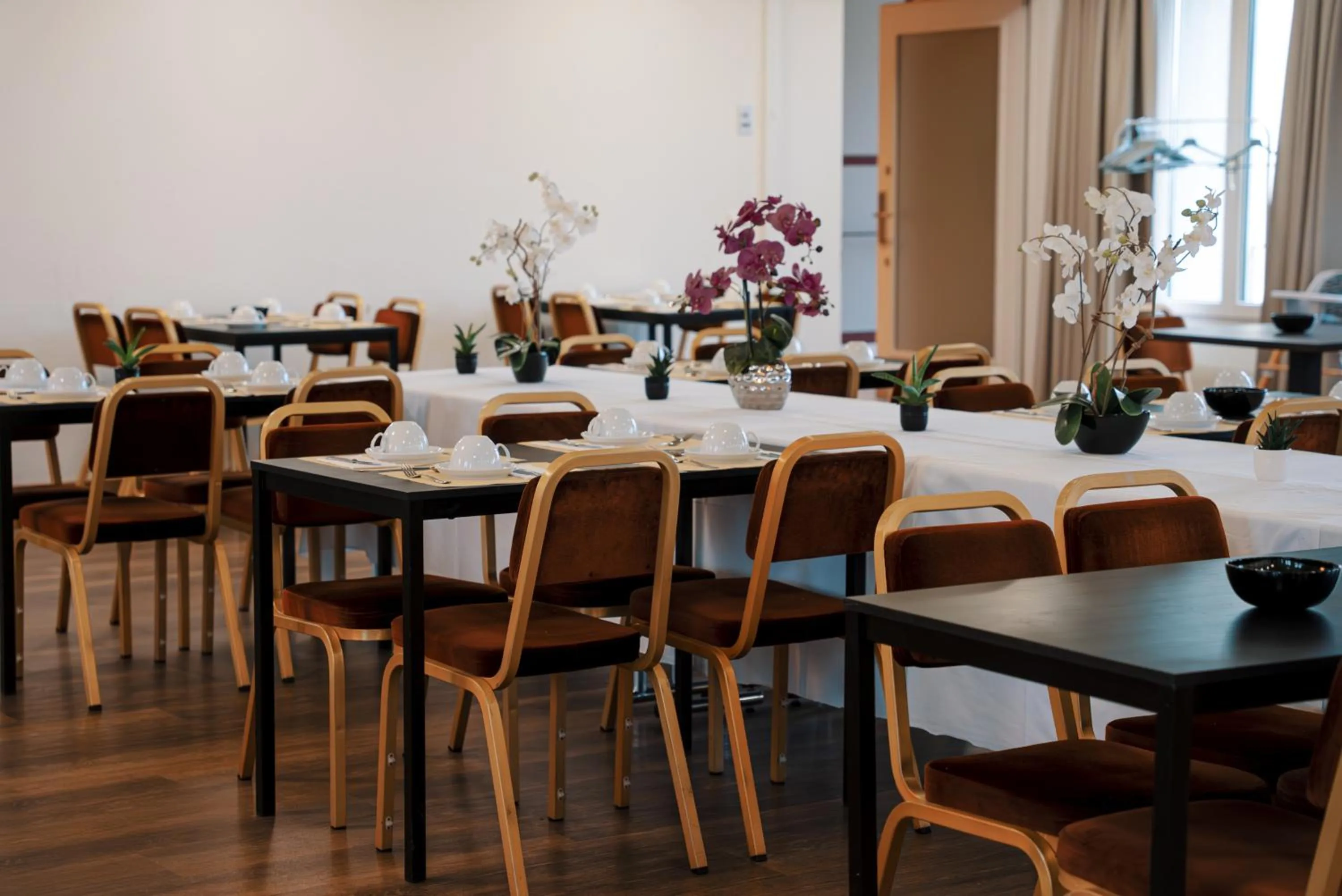 Breakfast in Hotel La Longeraie