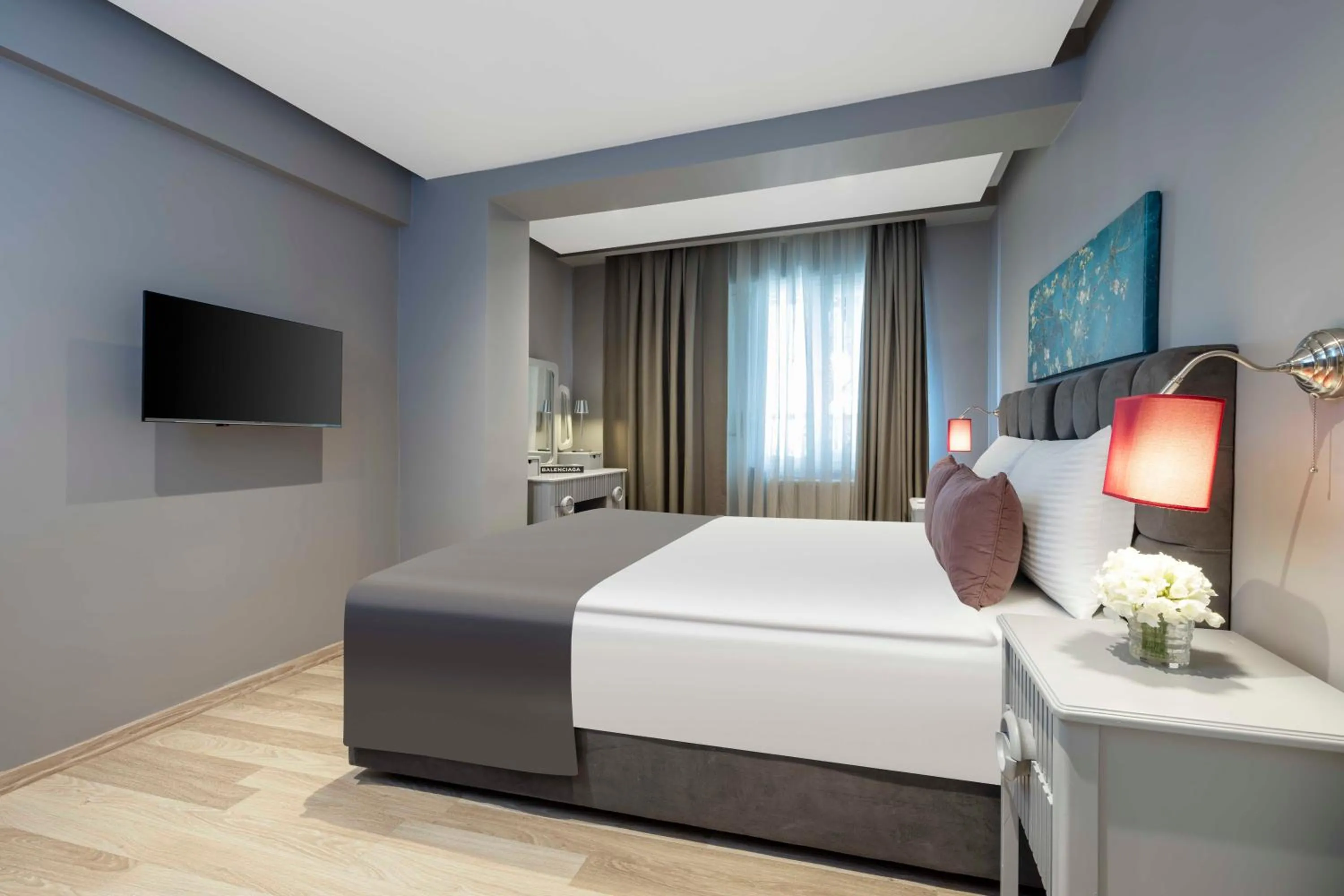 Bed in Nardi Nişantaşı