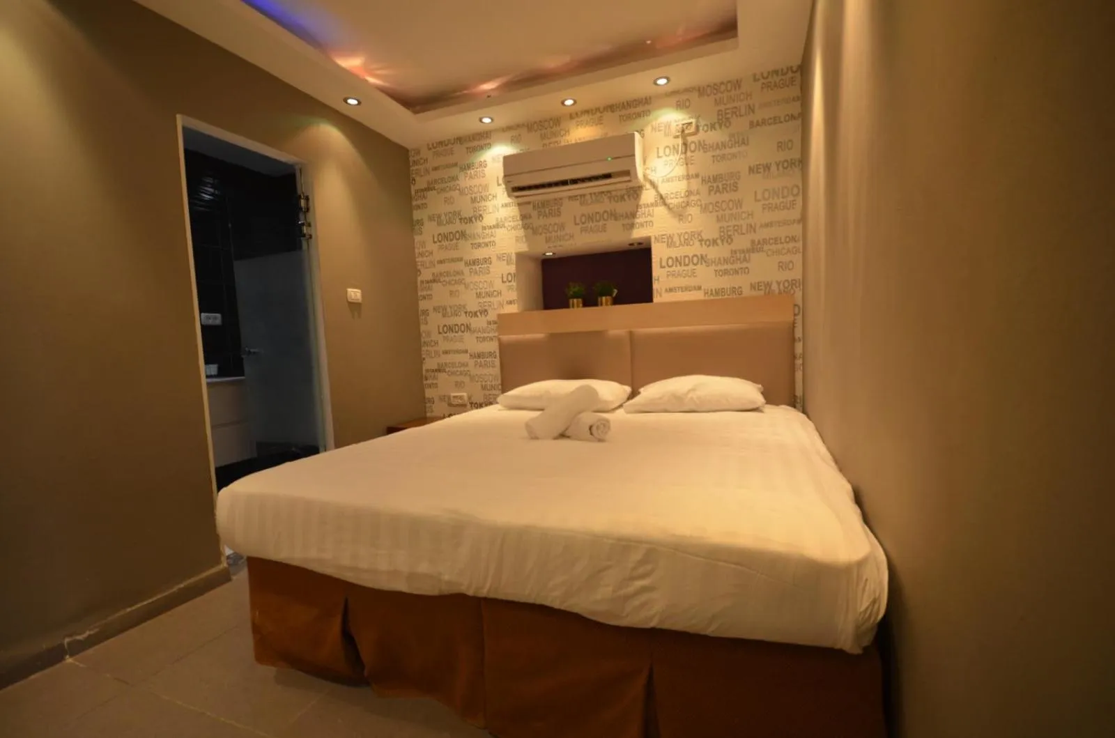 Bed in Rich Boutique Hotel