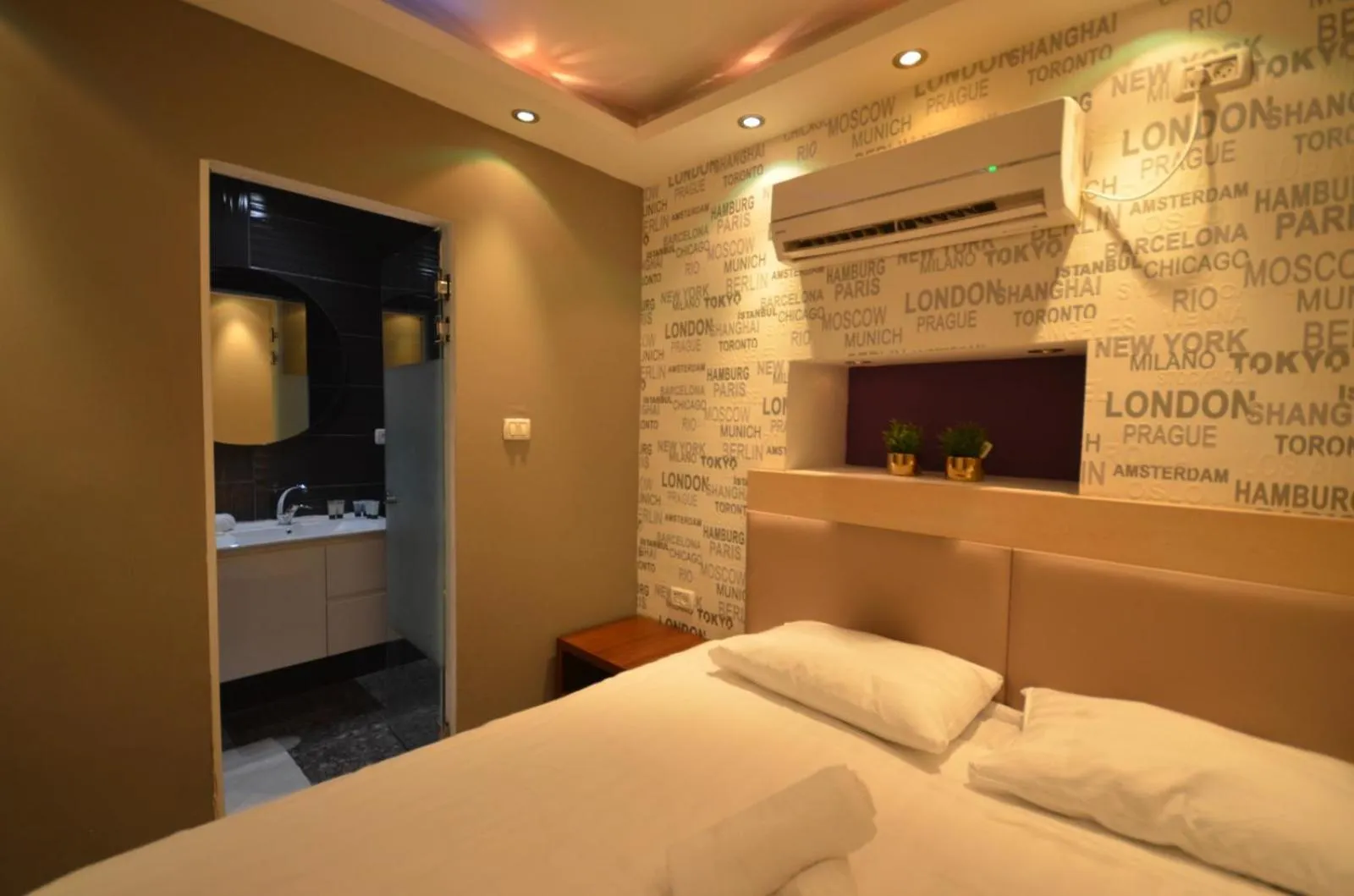 Bed in Rich Boutique Hotel