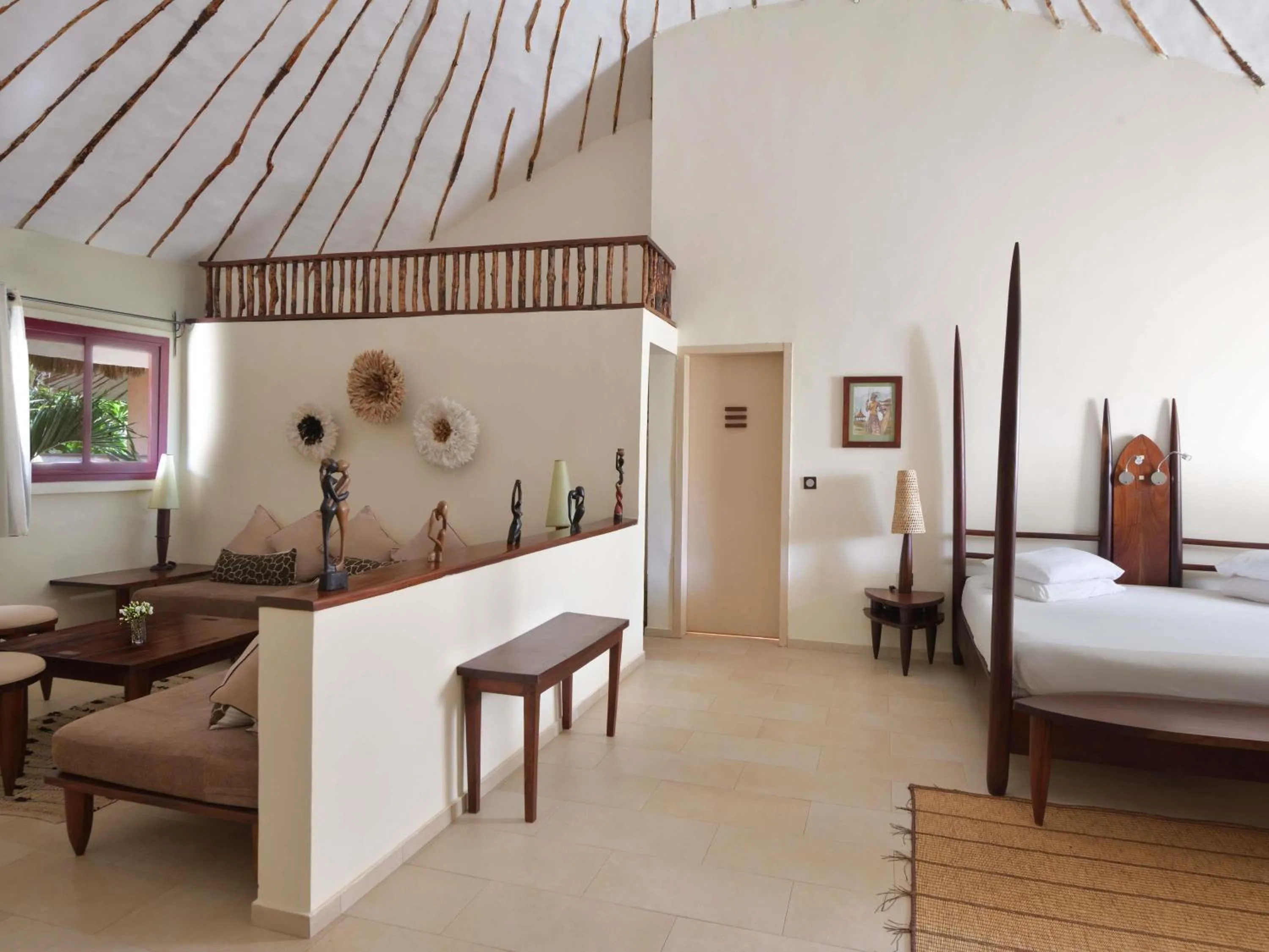 Bedroom, Bed in Movenpick Resort Lamantin Saly