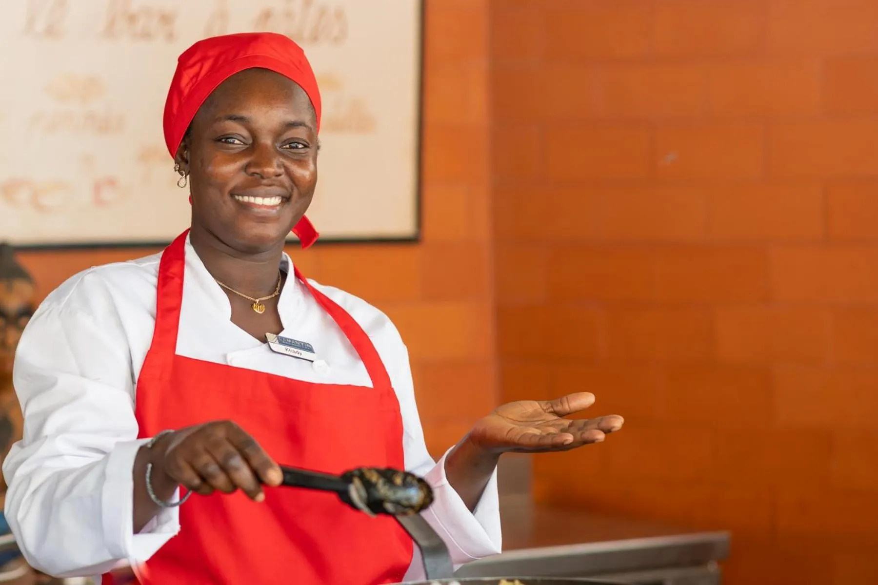 Staff in Movenpick Resort Lamantin Saly