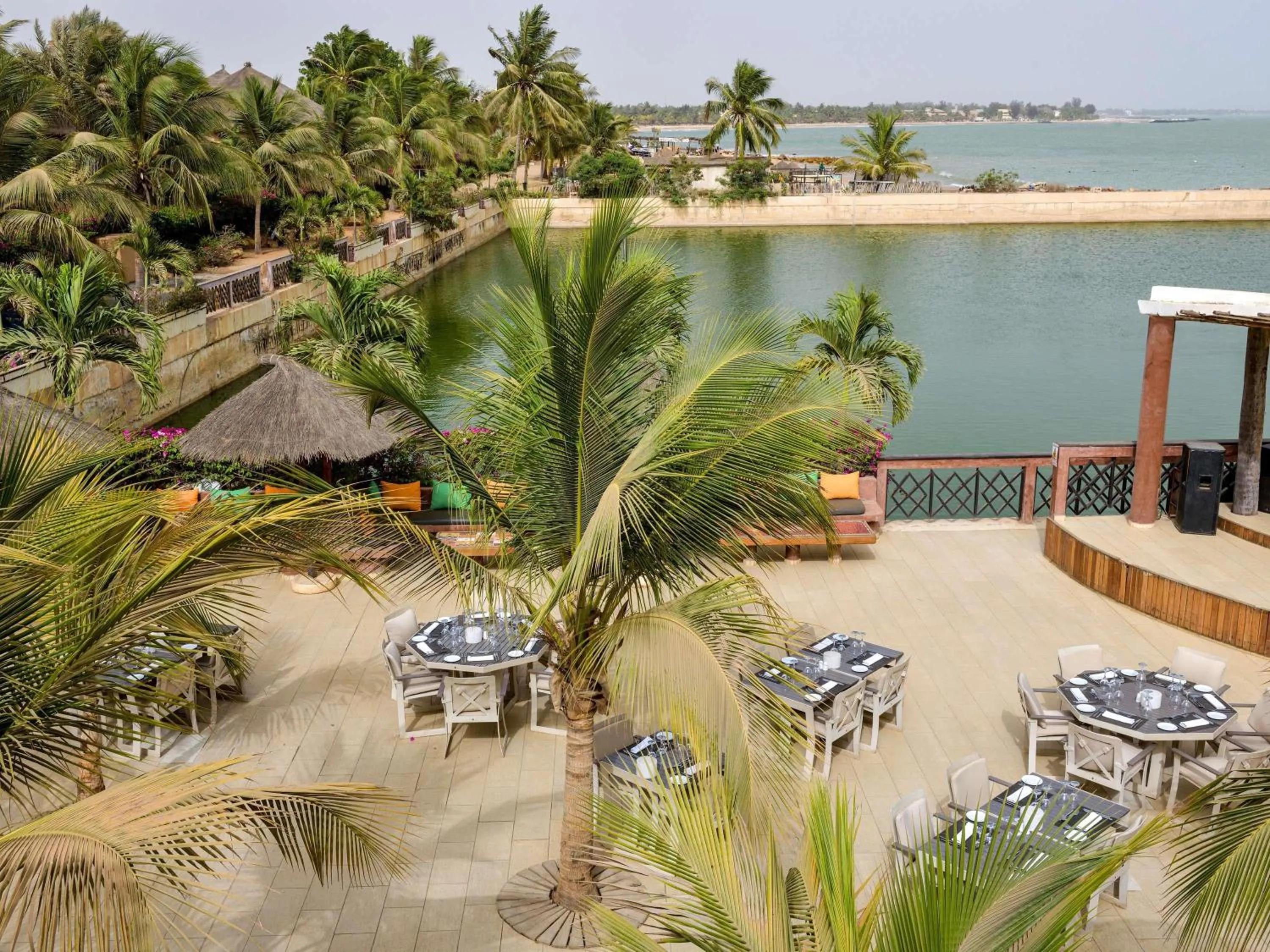 Restaurant/places to eat in Movenpick Resort Lamantin Saly