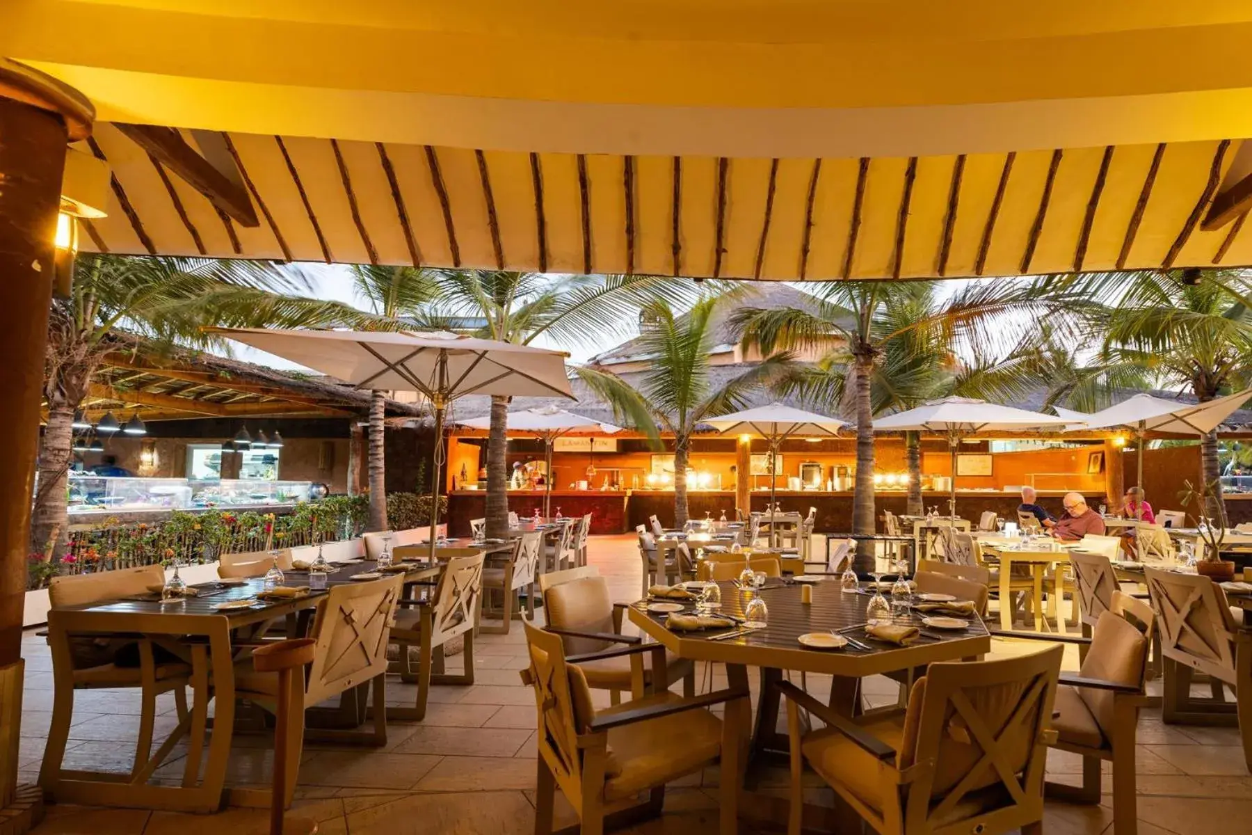 Restaurant/places to eat in Movenpick Resort Lamantin Saly Restaurant/places to eat in Movenpick Resort Lamantin Saly