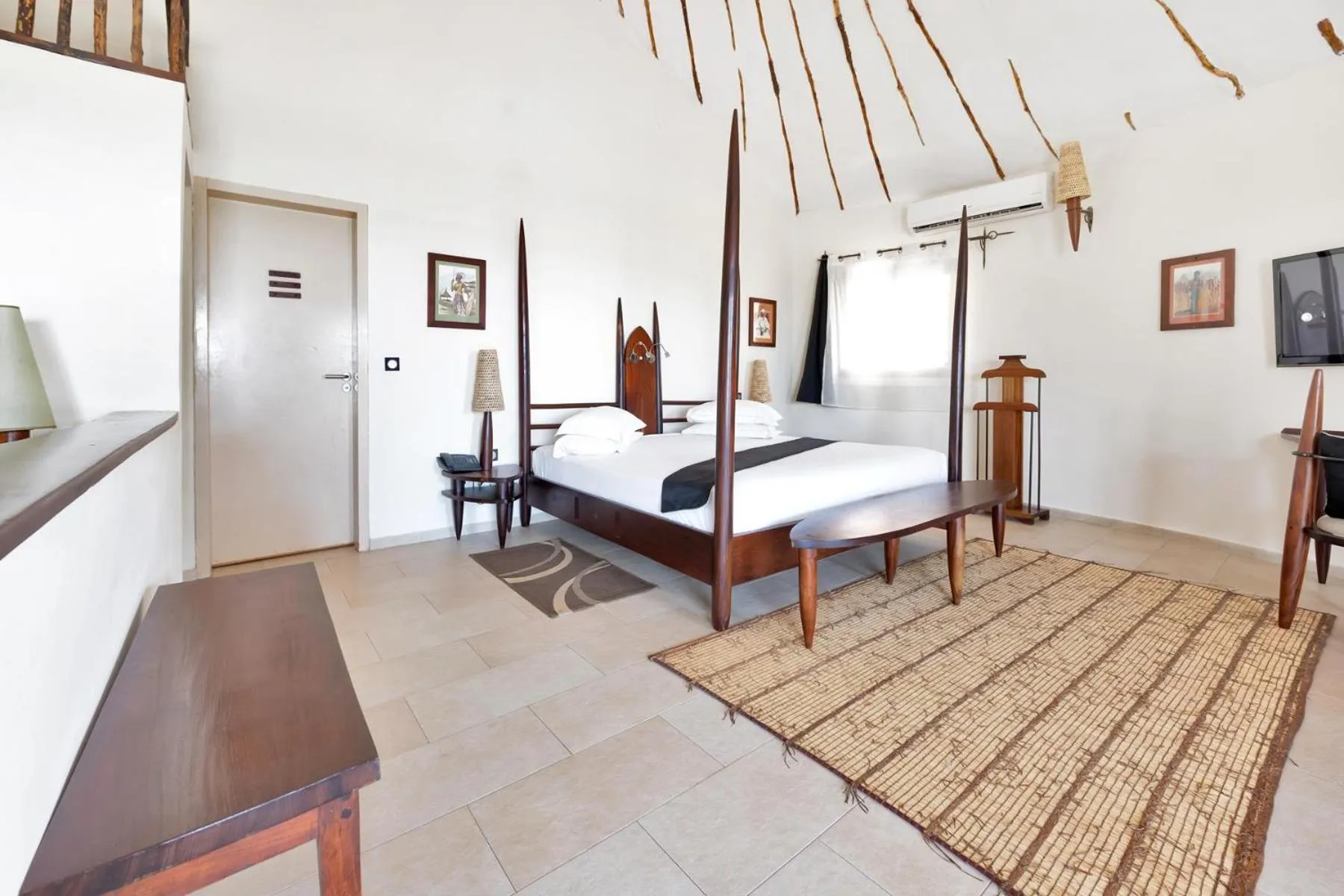Bedroom, Bed in Movenpick Resort Lamantin Saly