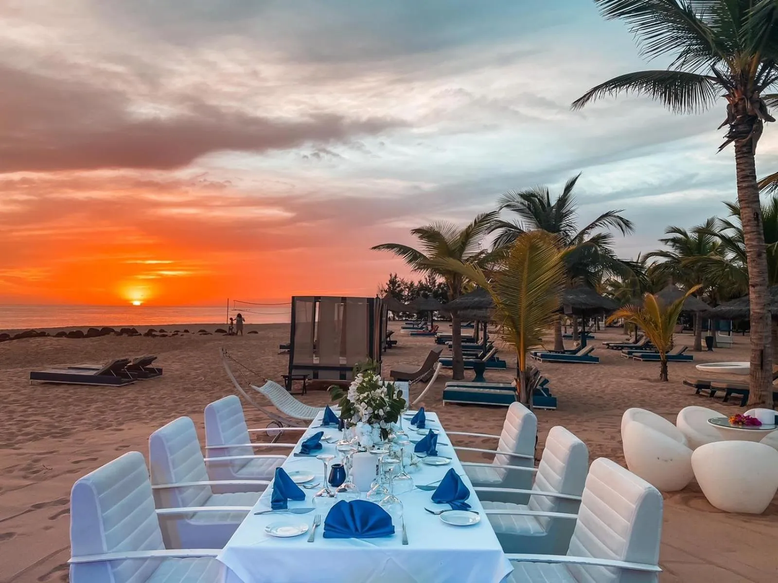 Sunset in Movenpick Resort Lamantin Saly