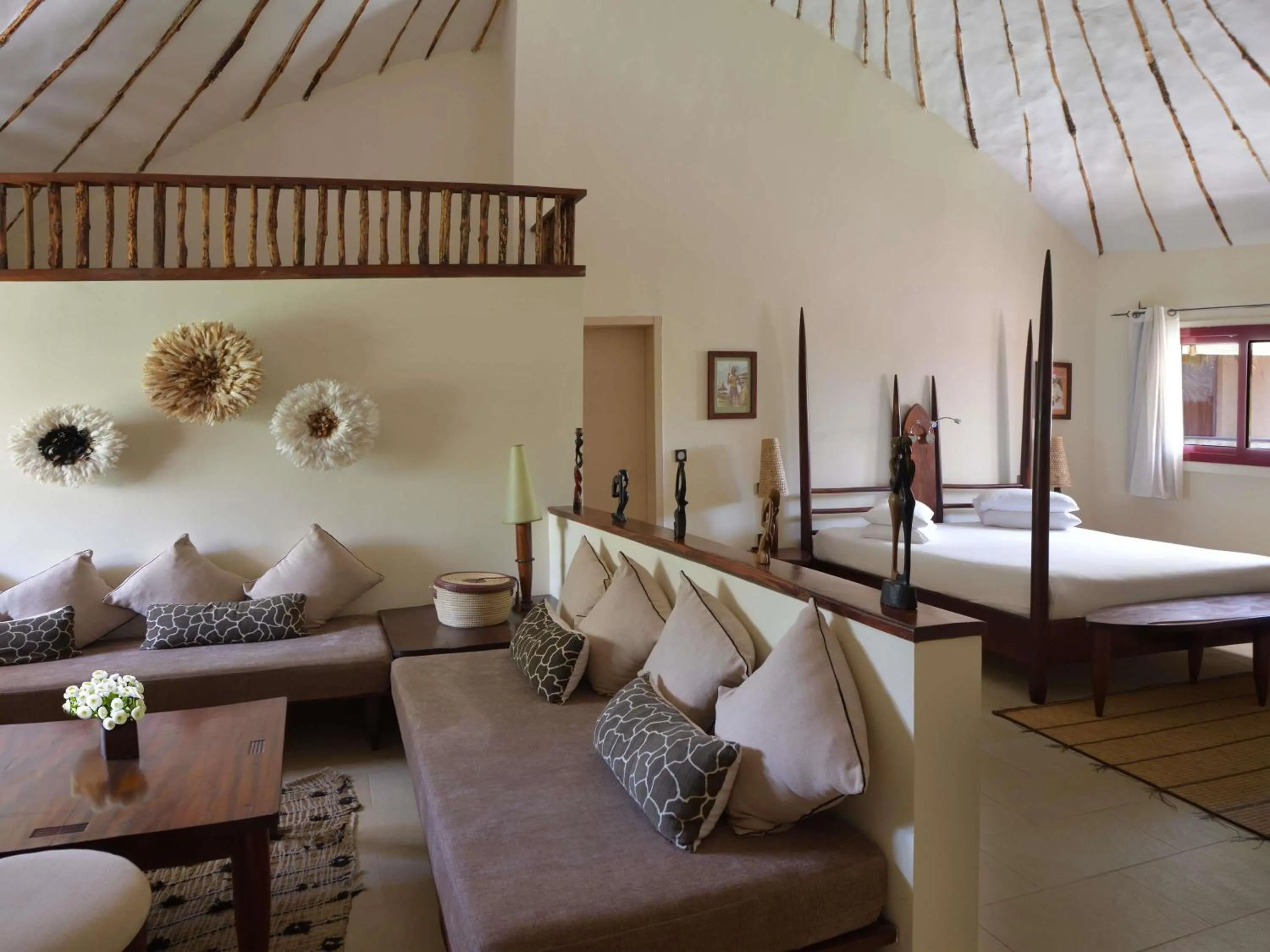 Bedroom, Bed in Movenpick Resort Lamantin Saly