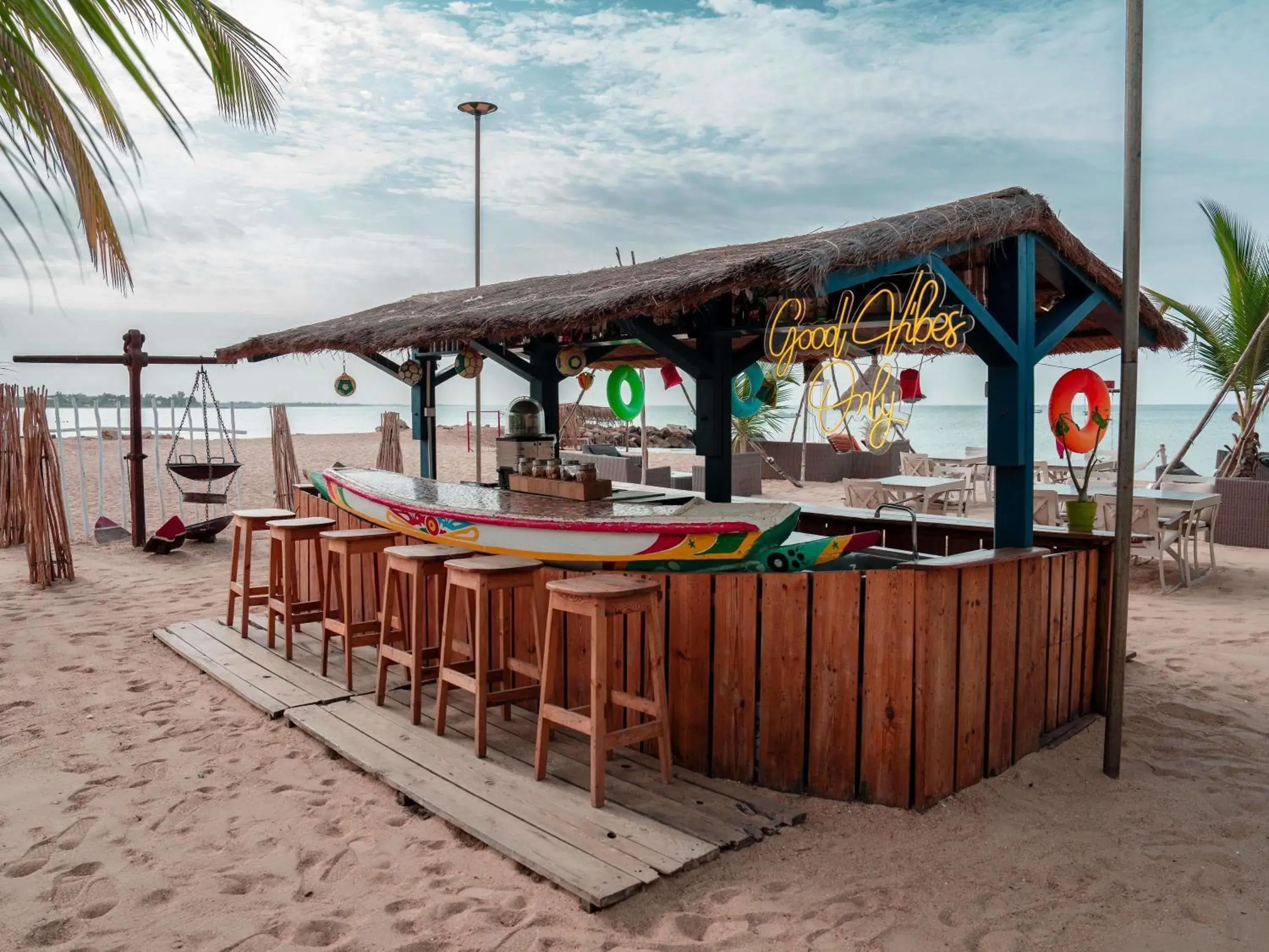 Lounge or bar in Movenpick Resort Lamantin Saly Lounge or bar in Movenpick Resort Lamantin Saly