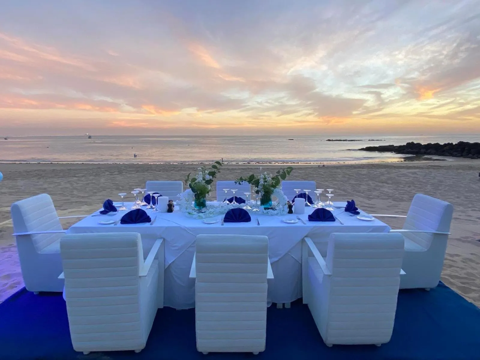 Beach in Movenpick Resort Lamantin Saly