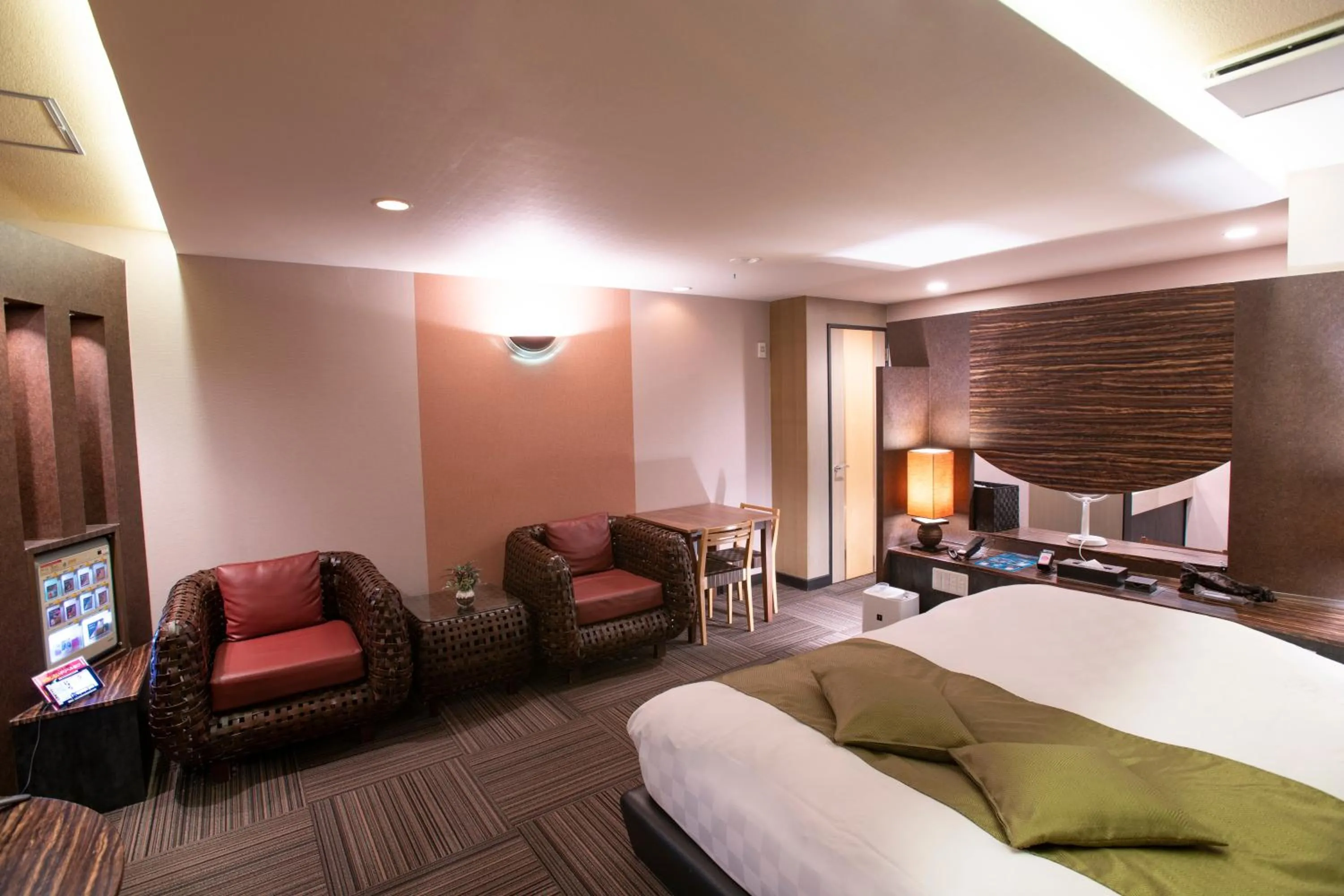 Hotel Apricot (Adult Only)
