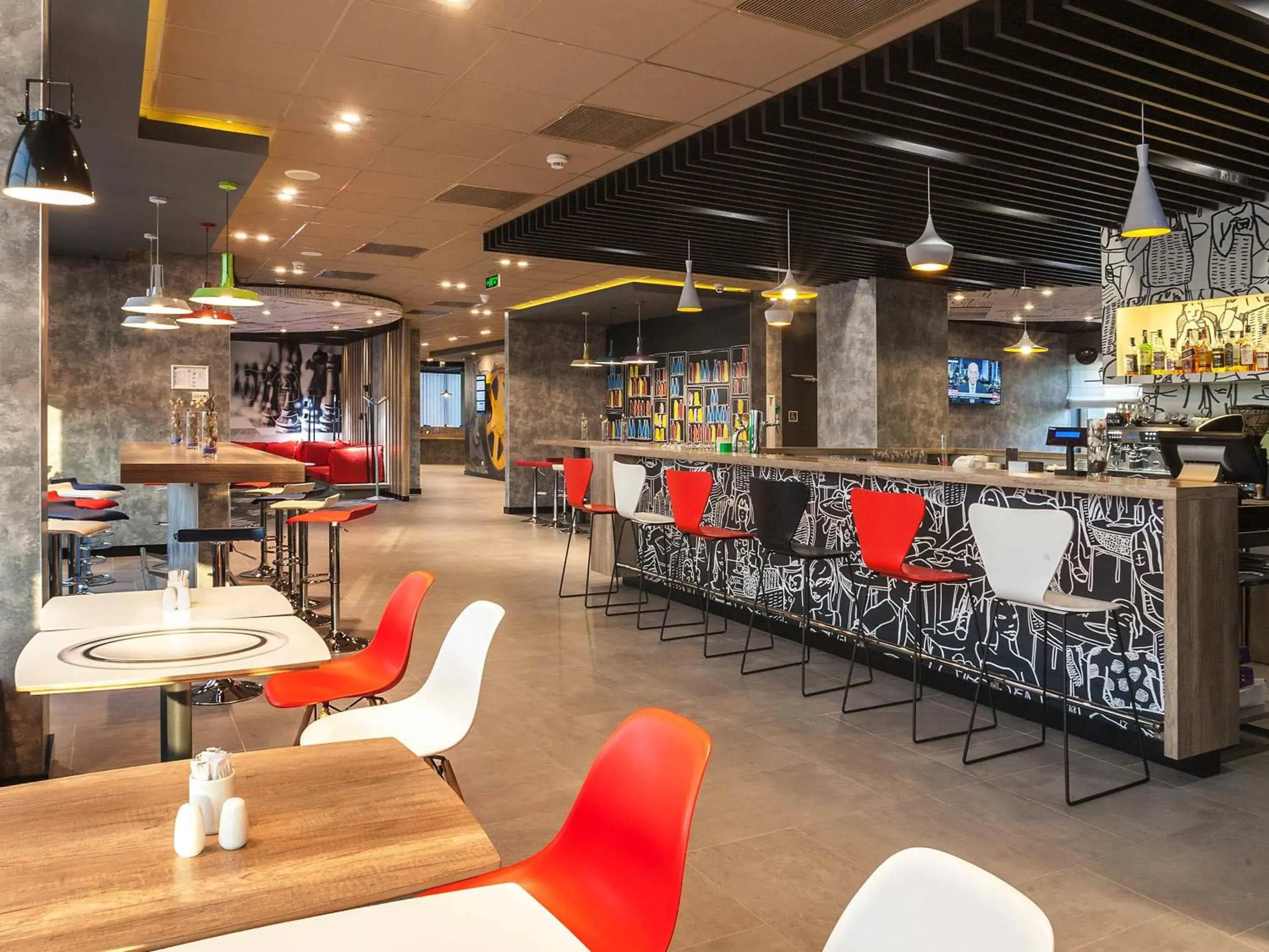 Lounge or bar in ibis Kyiv Railway Station Lounge or bar in ibis Kyiv Railway Station