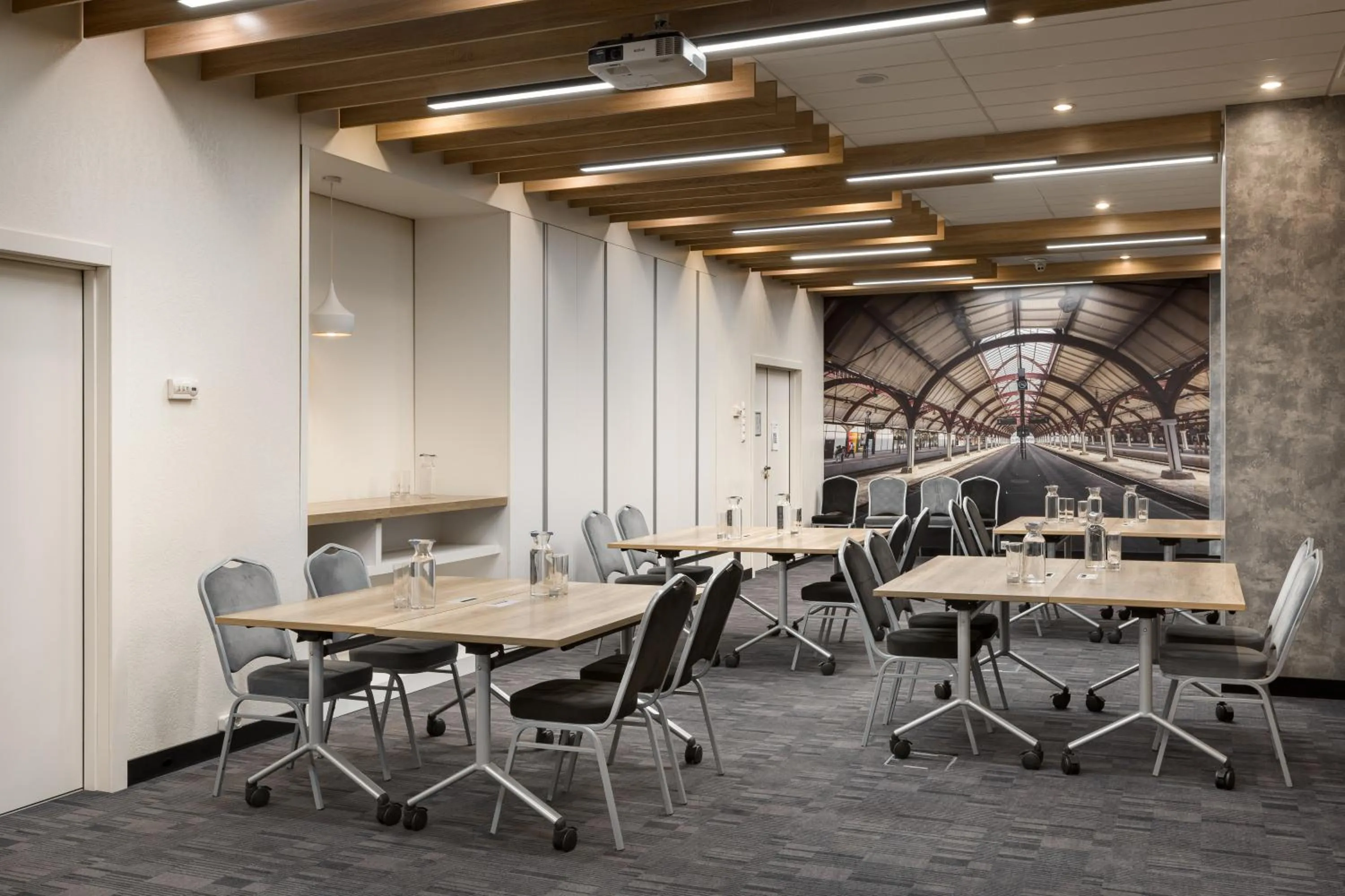 Meeting/conference room in ibis Kyiv Railway Station