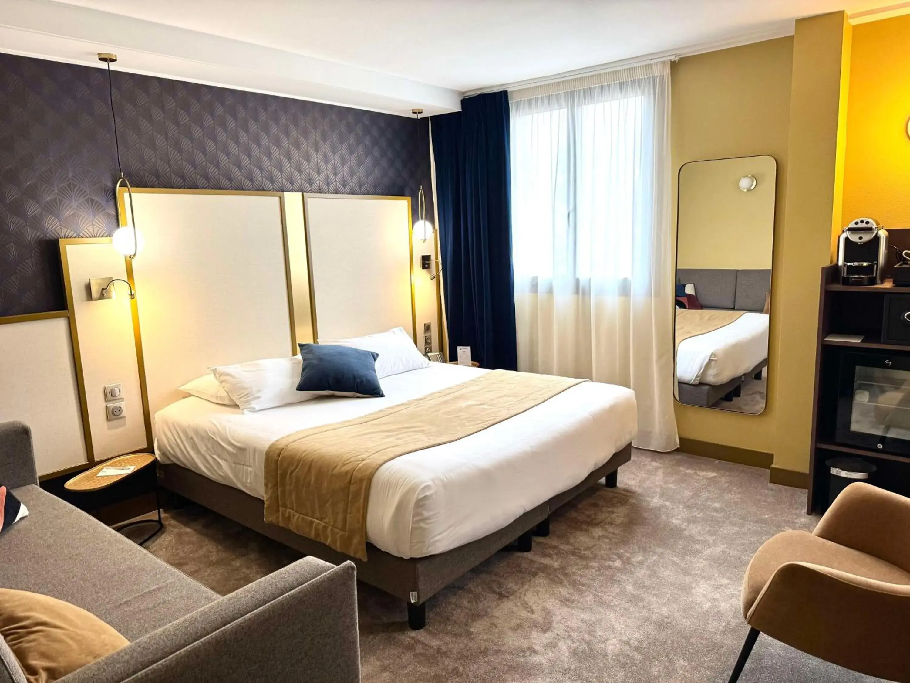 Bedroom, Bed in Best Western Hotel Le Quercy Bedroom, Bed in Best Western Hotel Le Quercy