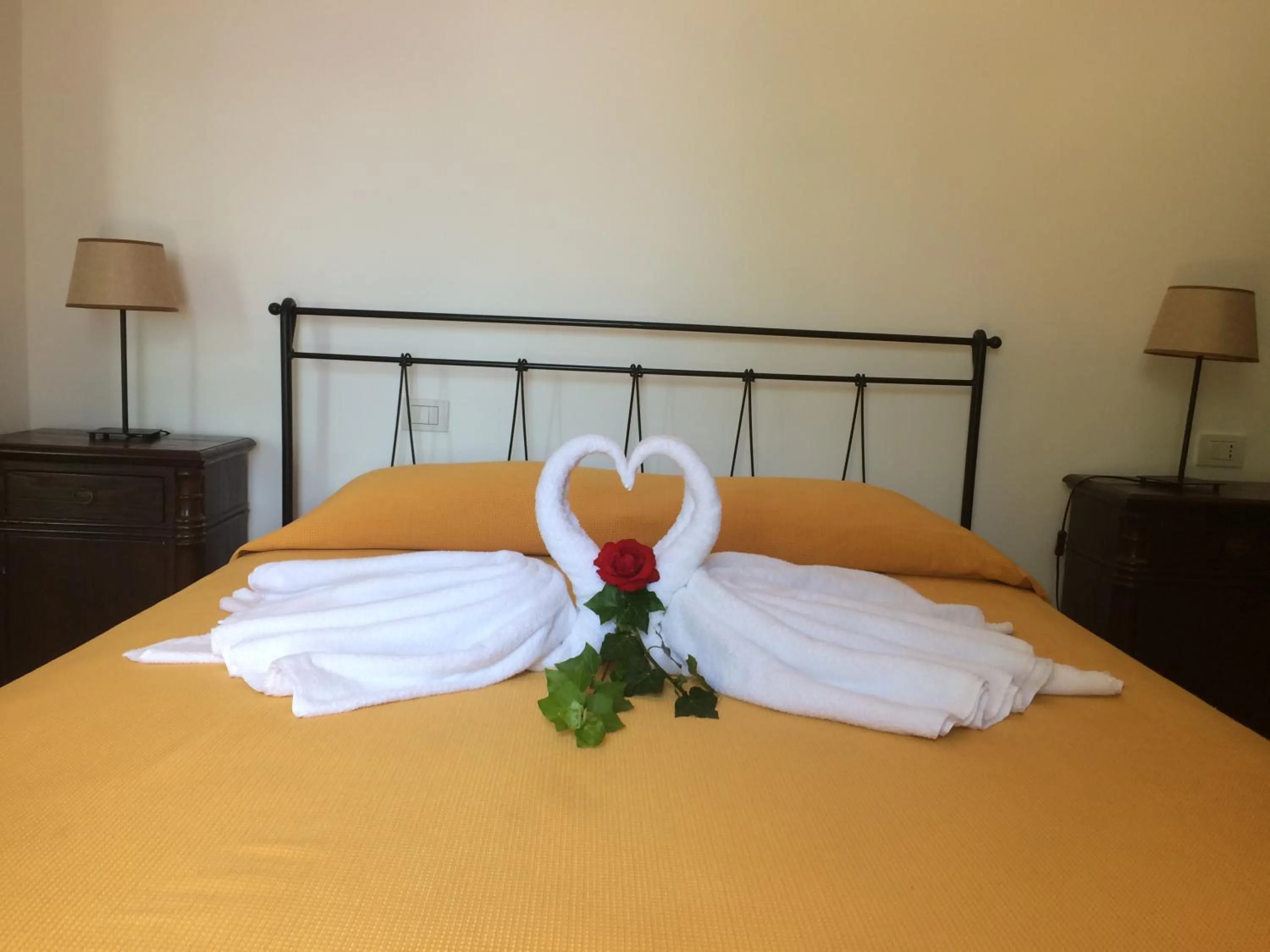 Bed in Agriturismo del Sole