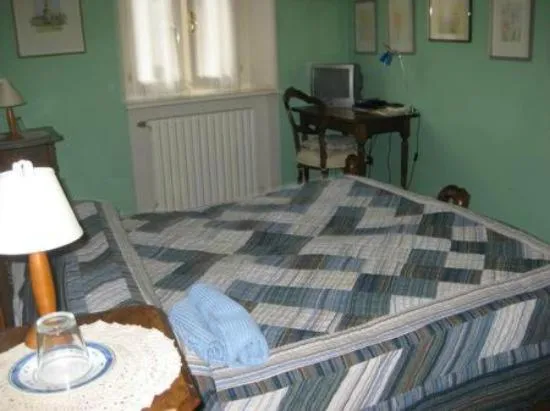 Property building, Bed in B&B "Angela "