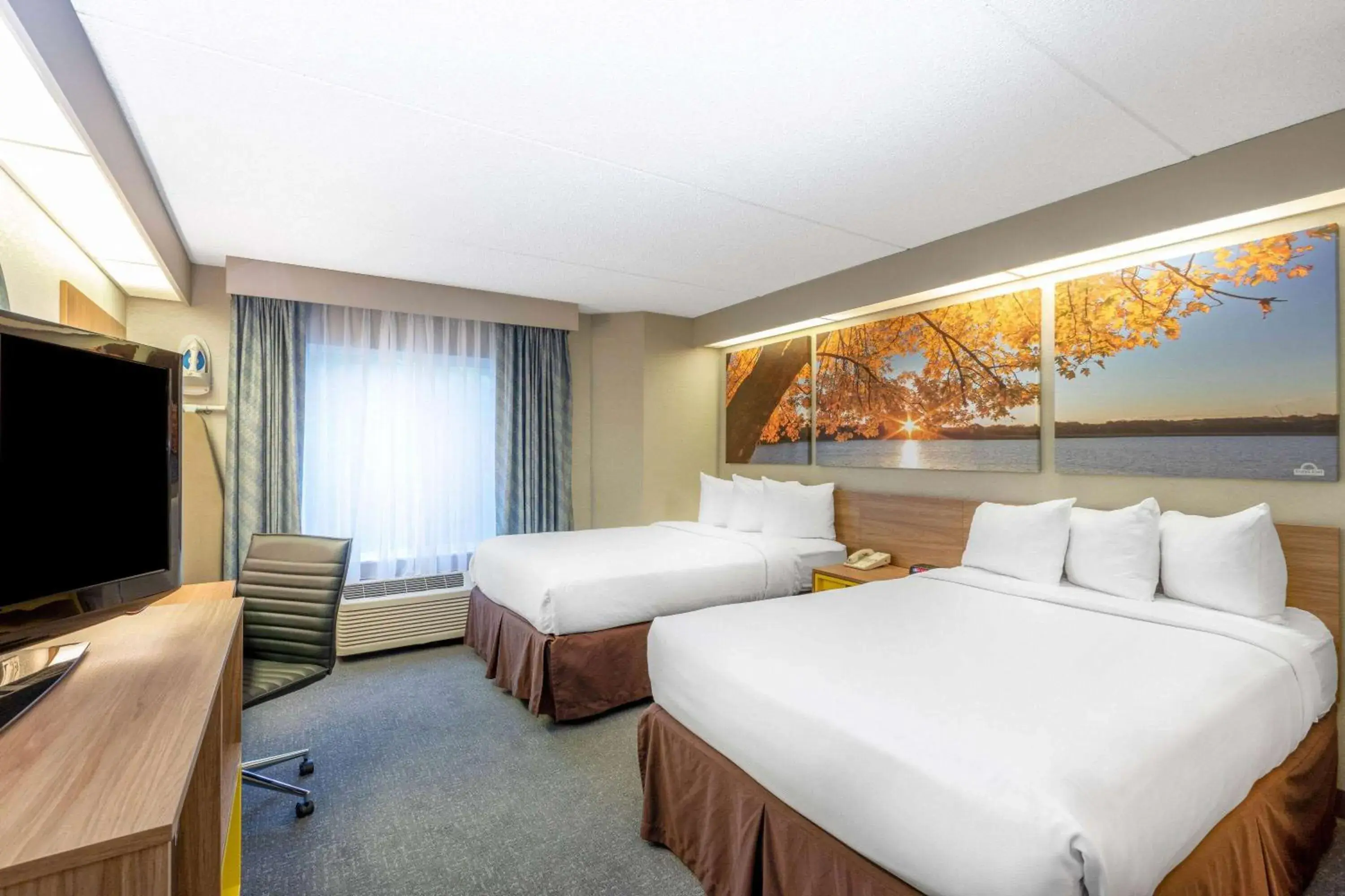 Photo of the whole room, Bed in Days Inn by Wyndham Eagan Minnesota Near Mall of America Photo of the whole room, Bed in Days Inn by Wyndham Eagan Minnesota Near Mall of America