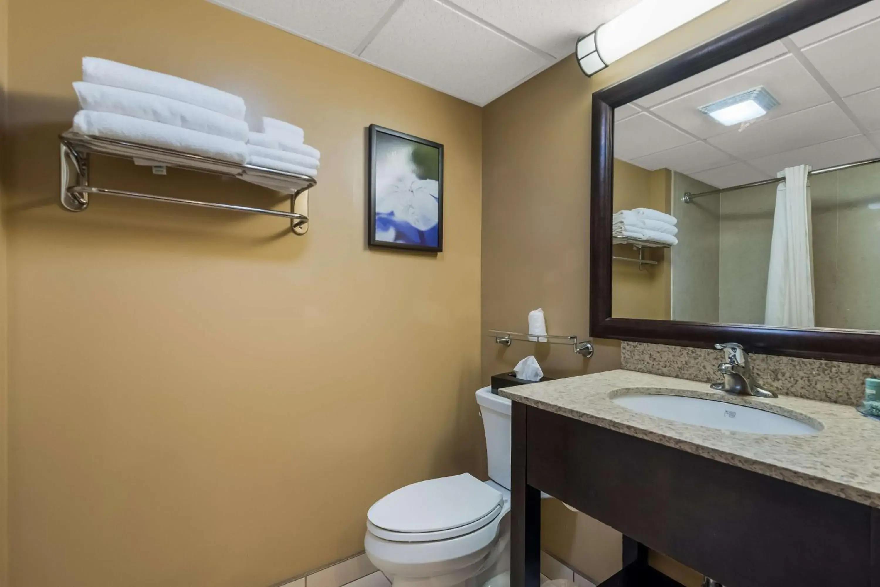 Double Room with Two Double Beds in Best Western Philadelphia South - West Deptford Inn Double Room with Two Double Beds in Best Western Philadelphia South - West Deptford Inn