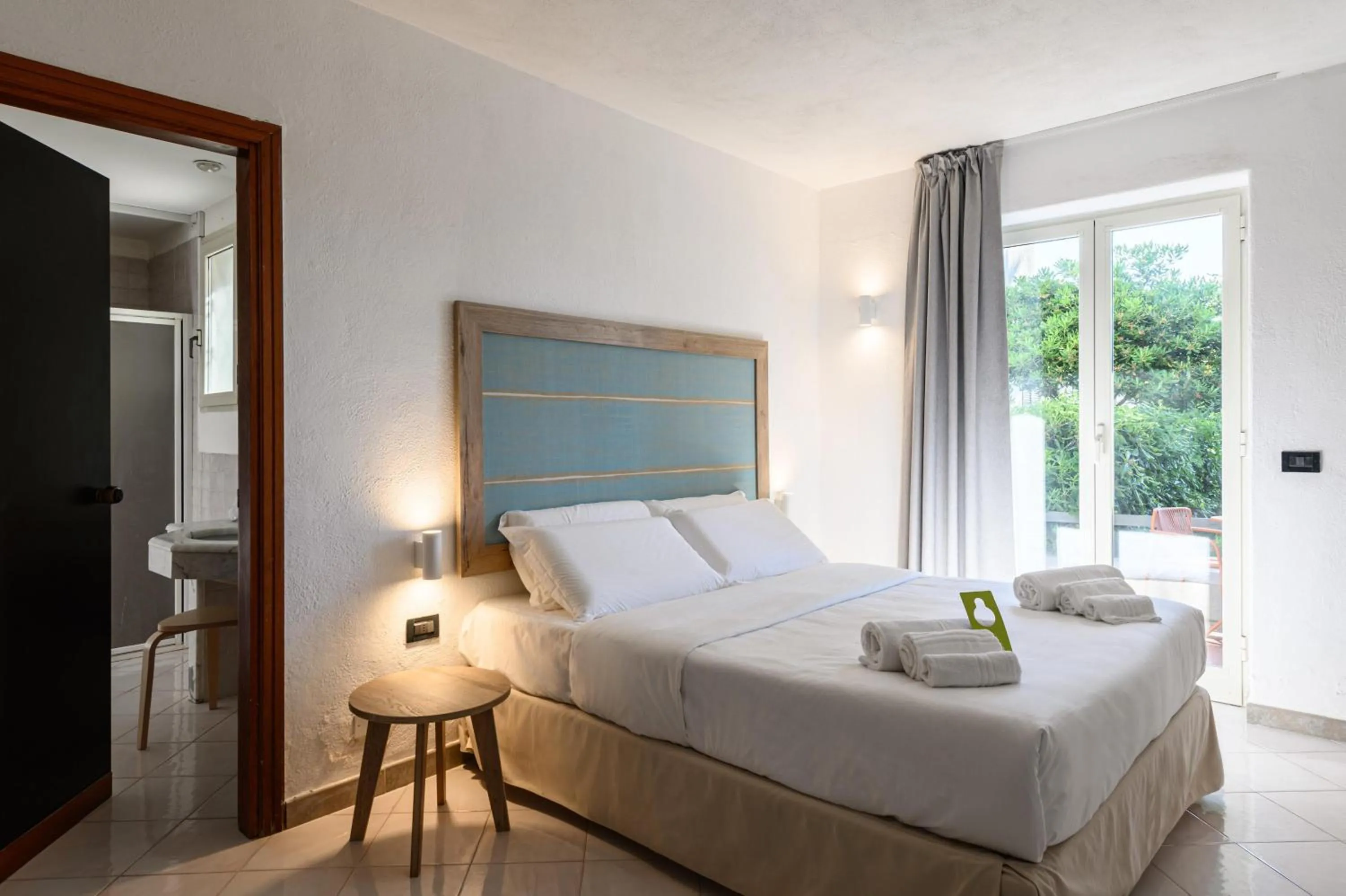 Photo of the whole room, Bed in B&B HOTEL Ischia San Nicola