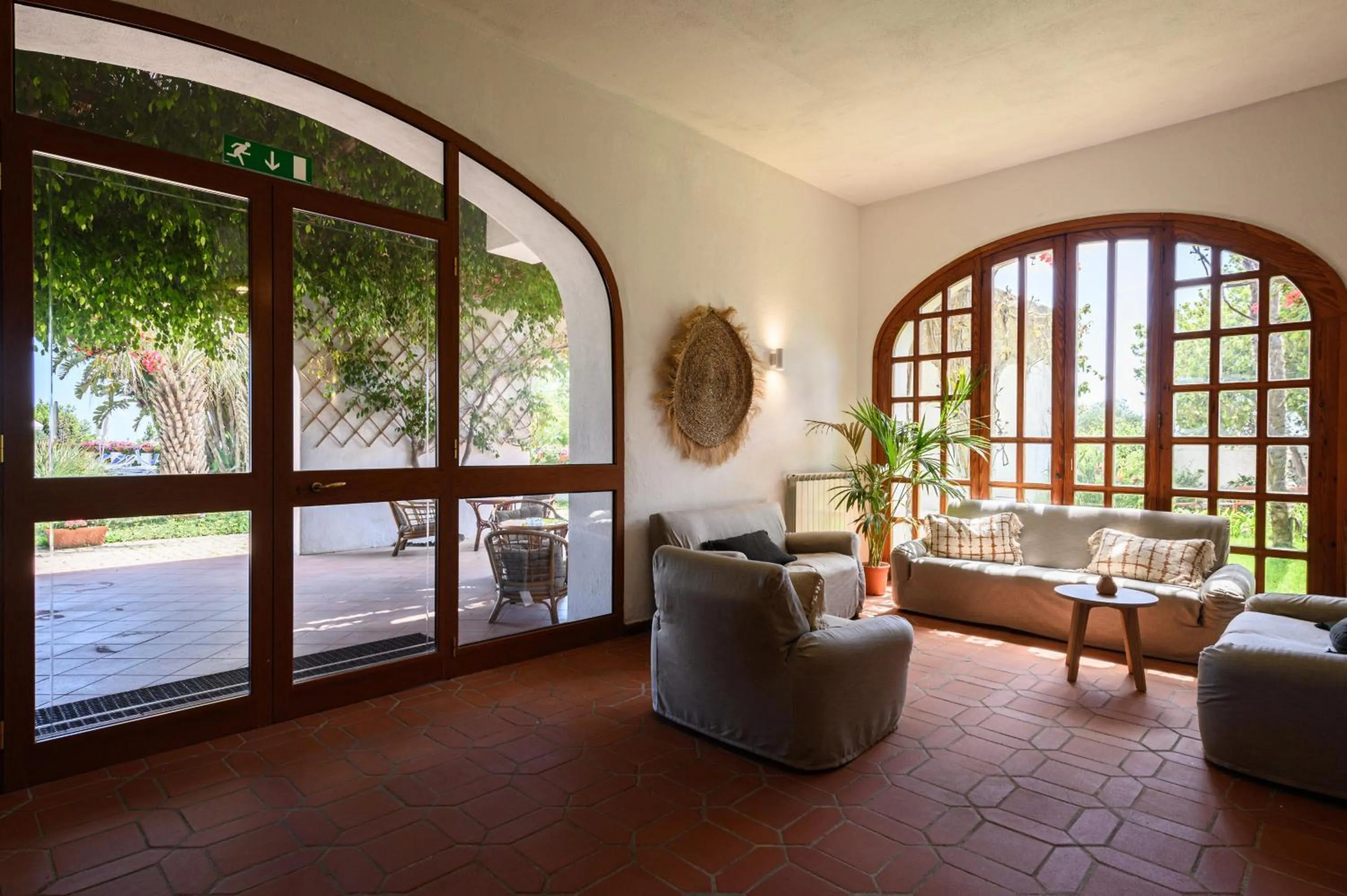 Lobby or reception in B&B HOTEL Ischia San Nicola