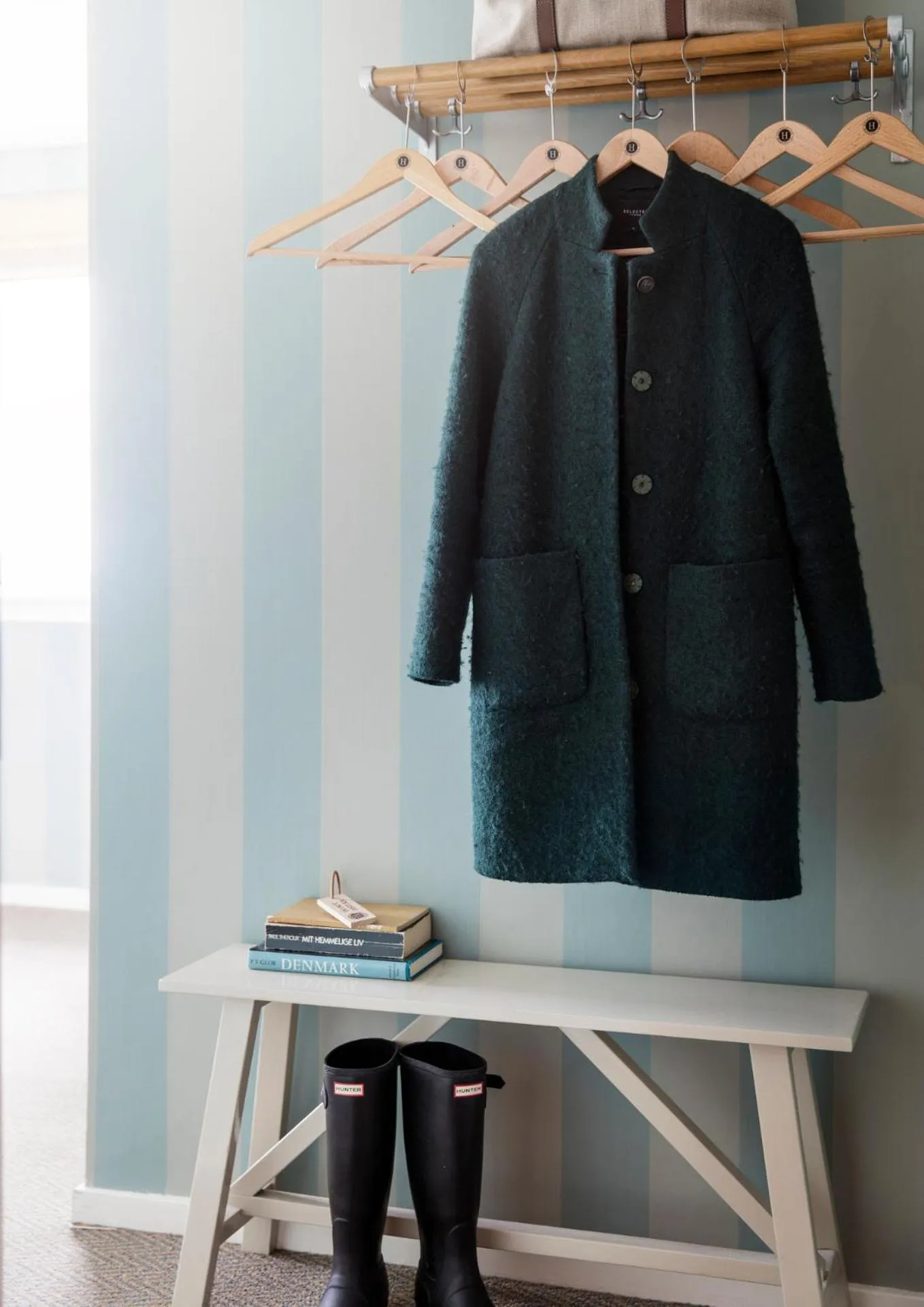 wardrobe in Helenekilde Badehotel