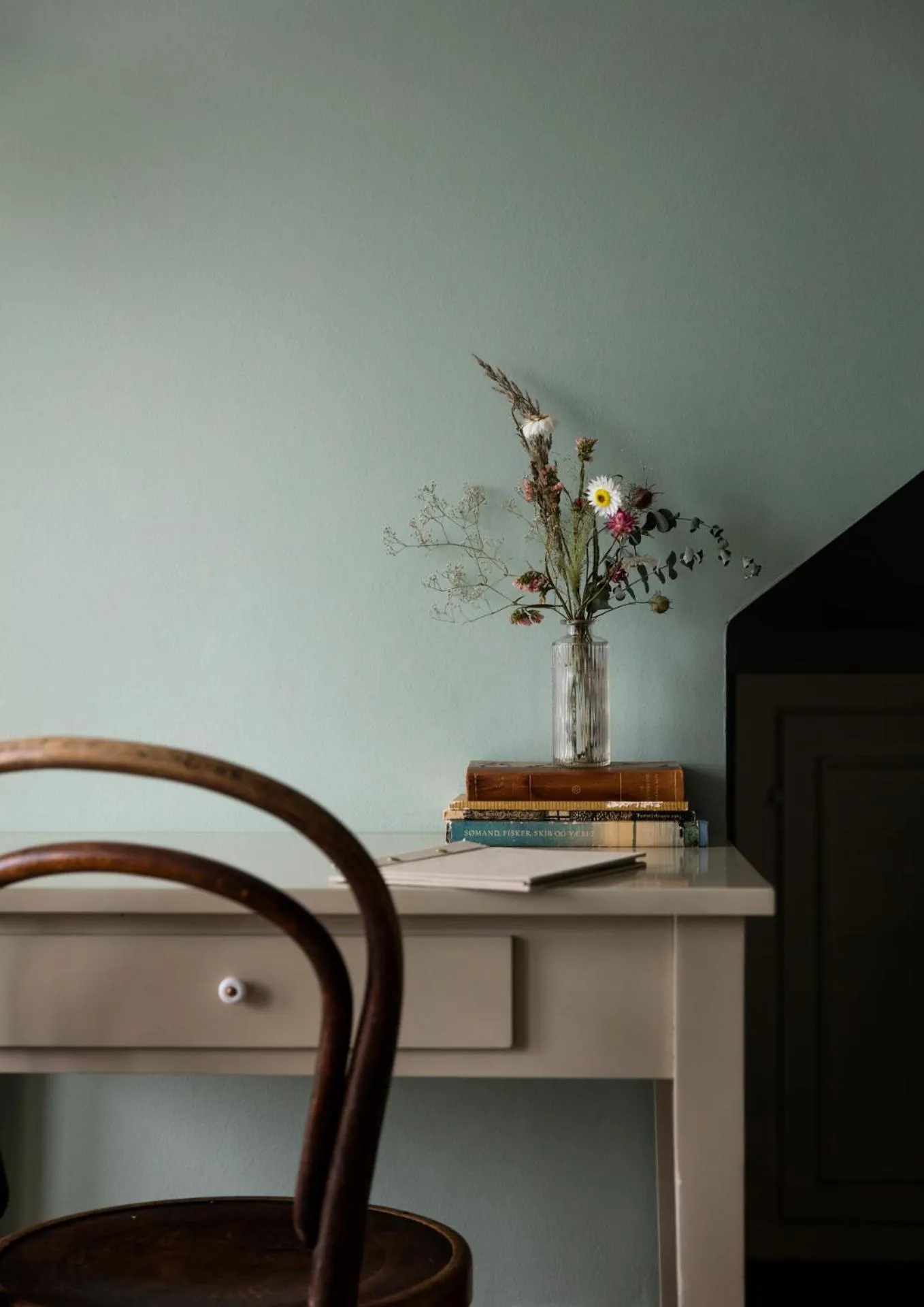 Decorative detail in Helenekilde Badehotel