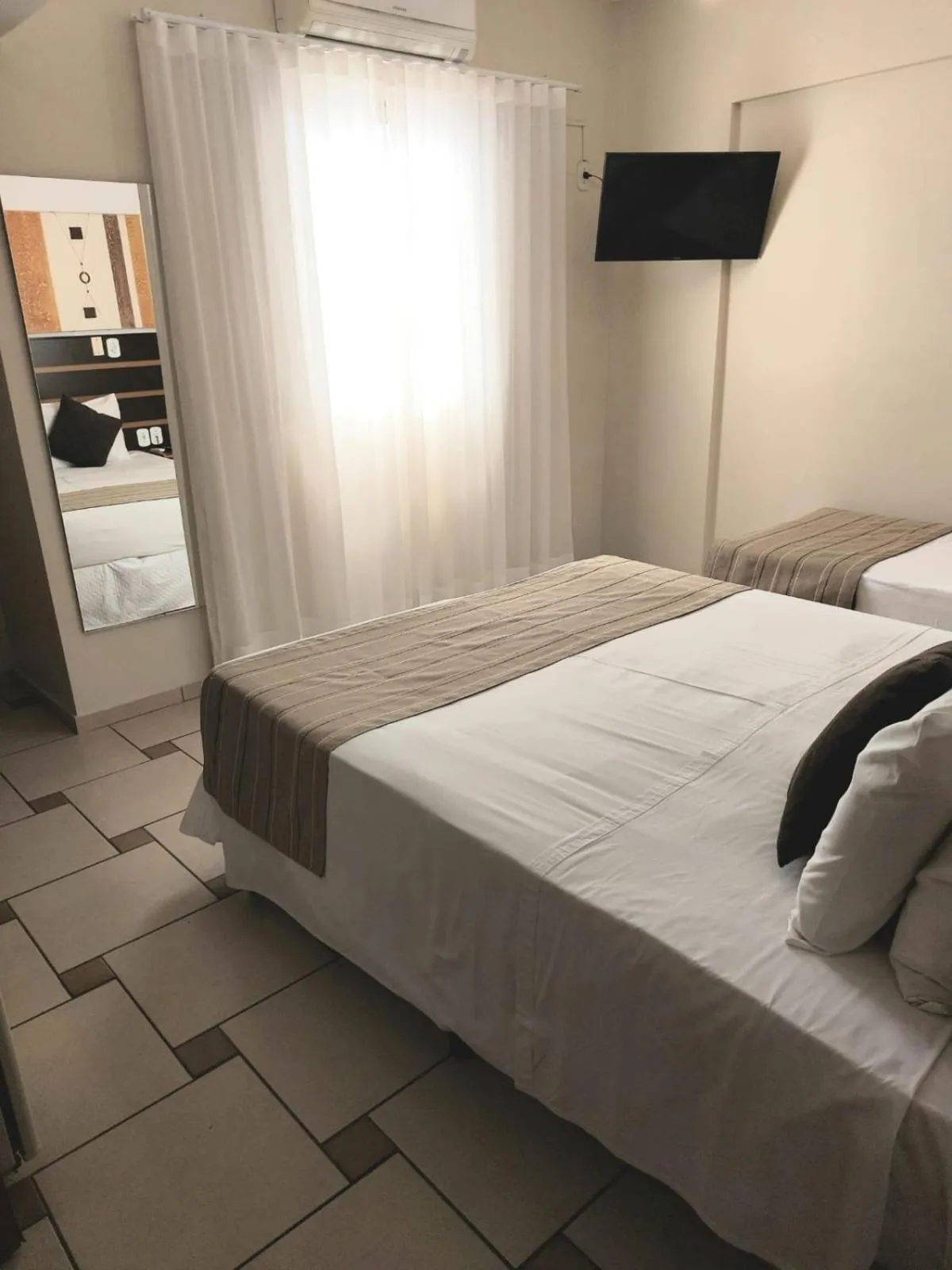 Bedroom, Bed in Hotel Ferraz