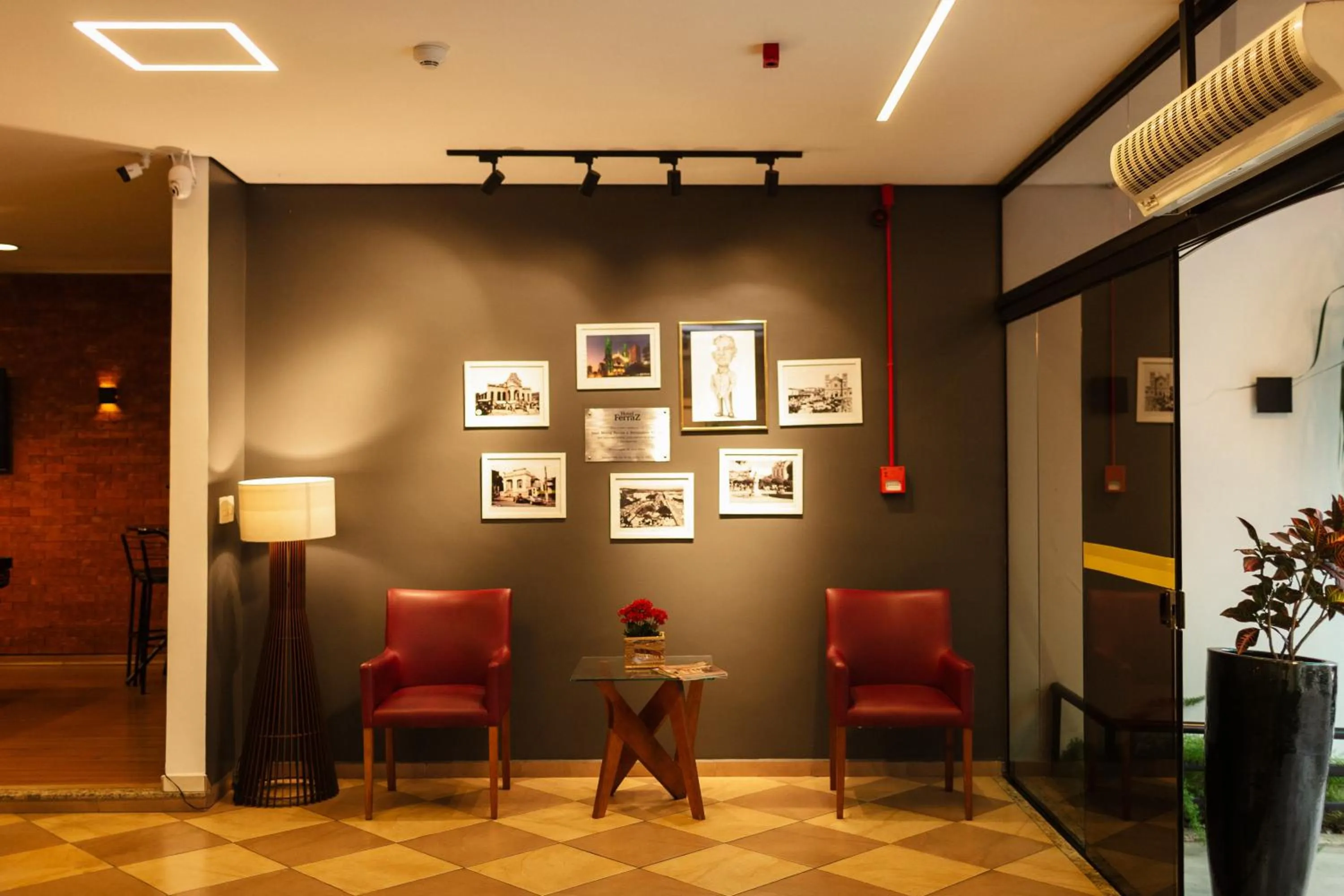 Decorative detail in Hotel Ferraz