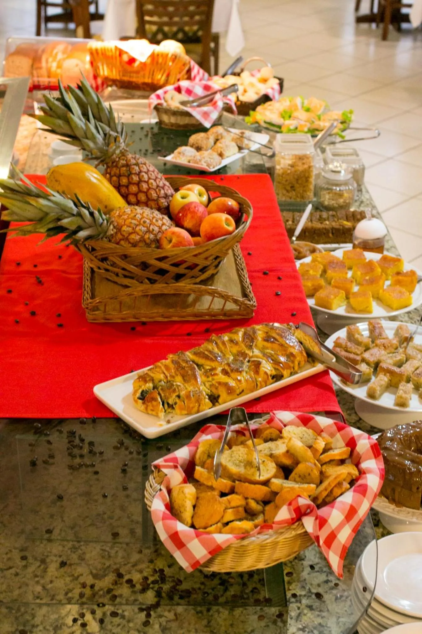 Buffet breakfast in Hotel Ferraz