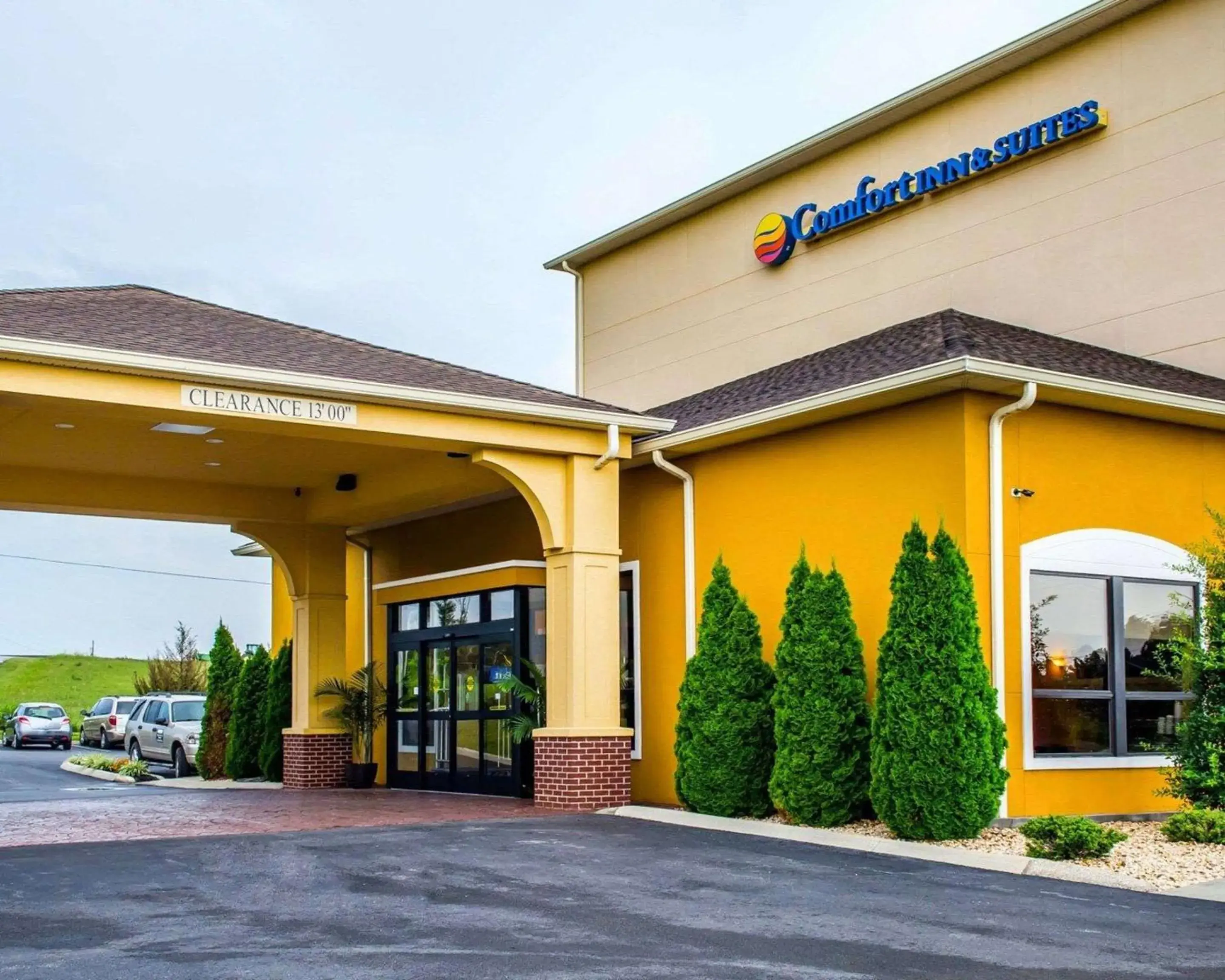 Property Building in Comfort Inn And Suites Franklin