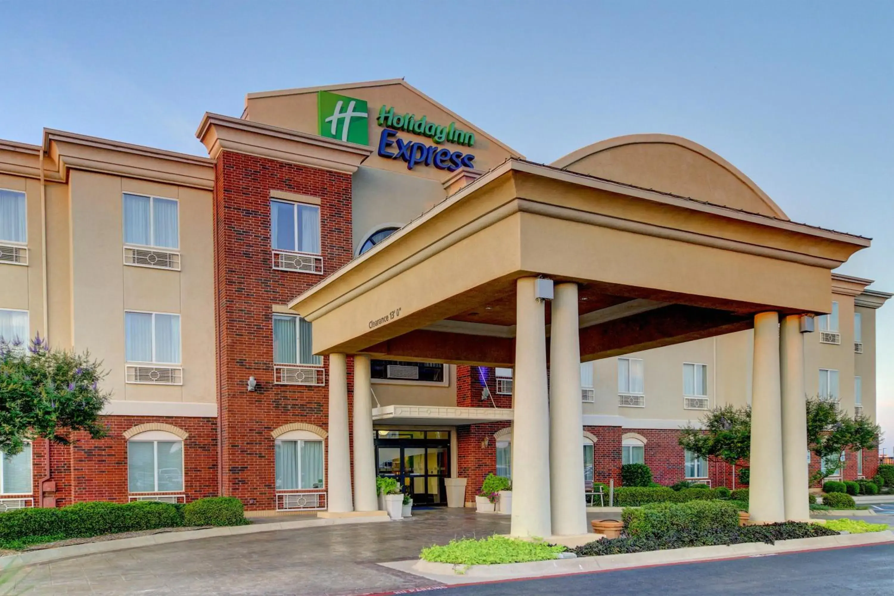 Property building in Holiday Inn Express San Angelo by IHG Property building in Holiday Inn Express San Angelo by IHG