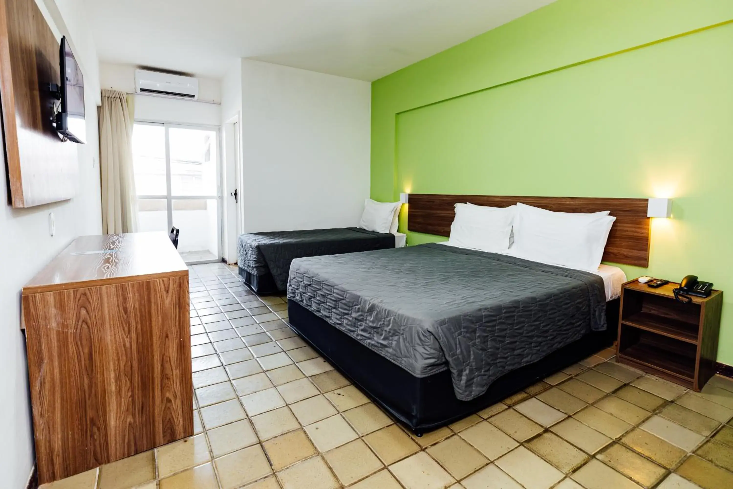 Bed in El Aram Beach Express Bed in El Aram Beach Express